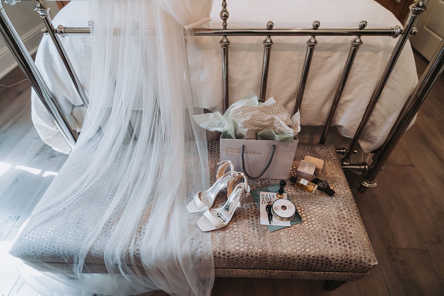 Creative, modern, and romantic New Orleans wedding couple portraits with candid, timeless photography capturing love and real moments