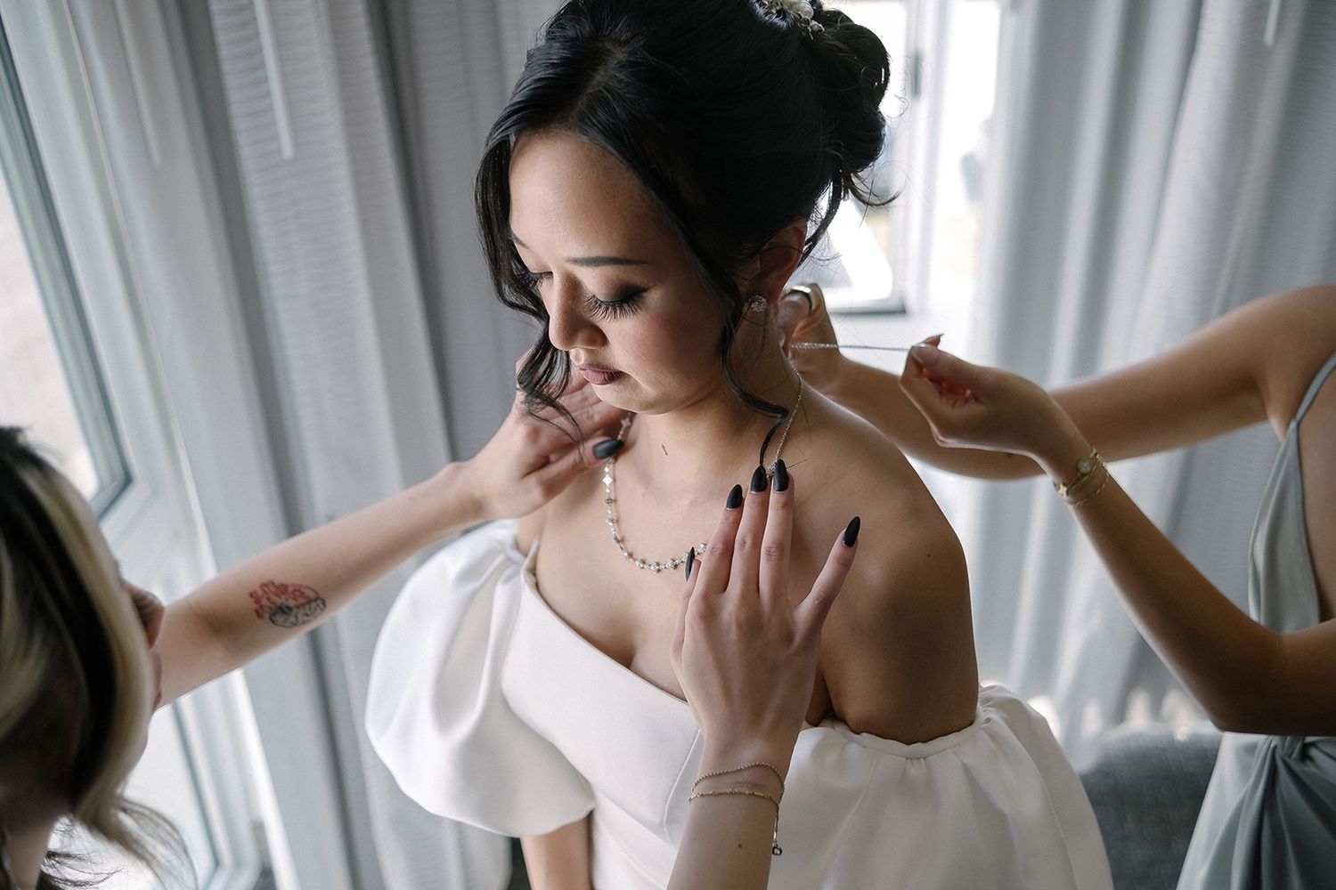 Creative, modern, and romantic New Orleans wedding couple portraits with candid, timeless photography capturing love and real moments