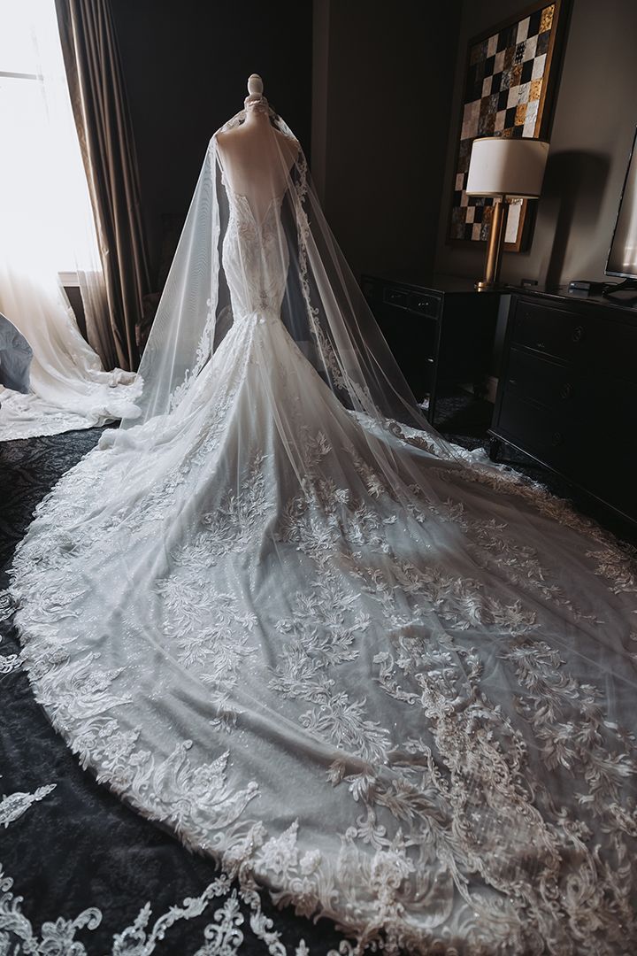 Creative, modern, and romantic New Orleans wedding couple portraits with candid, timeless photography capturing love and real moments