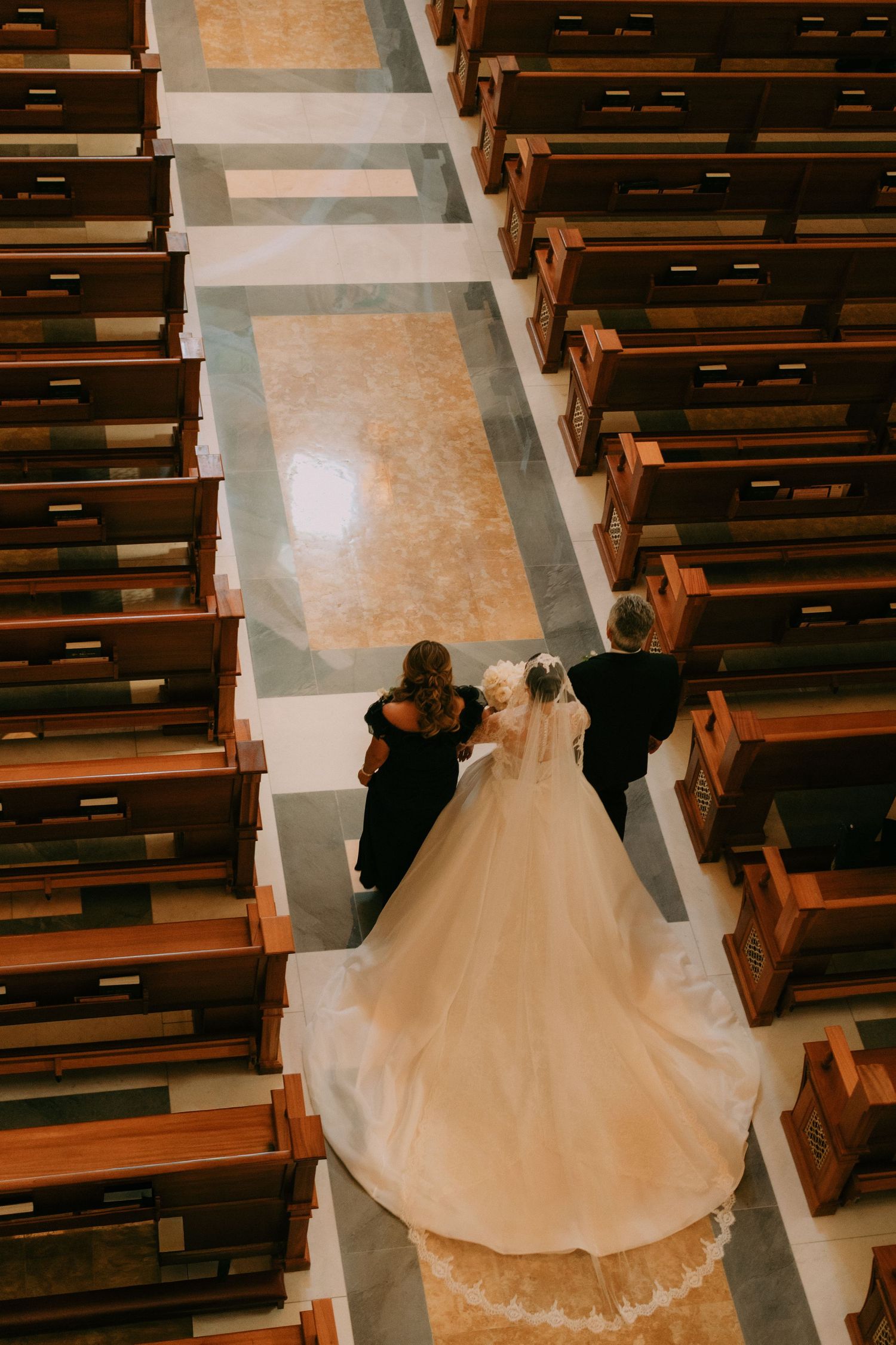 Wausau, Eau Claire, Green Bay, Wisconsin Wedding | Family | Newborn Photography. Featuring Catholic Wedding in Wisconsin Catholic Church