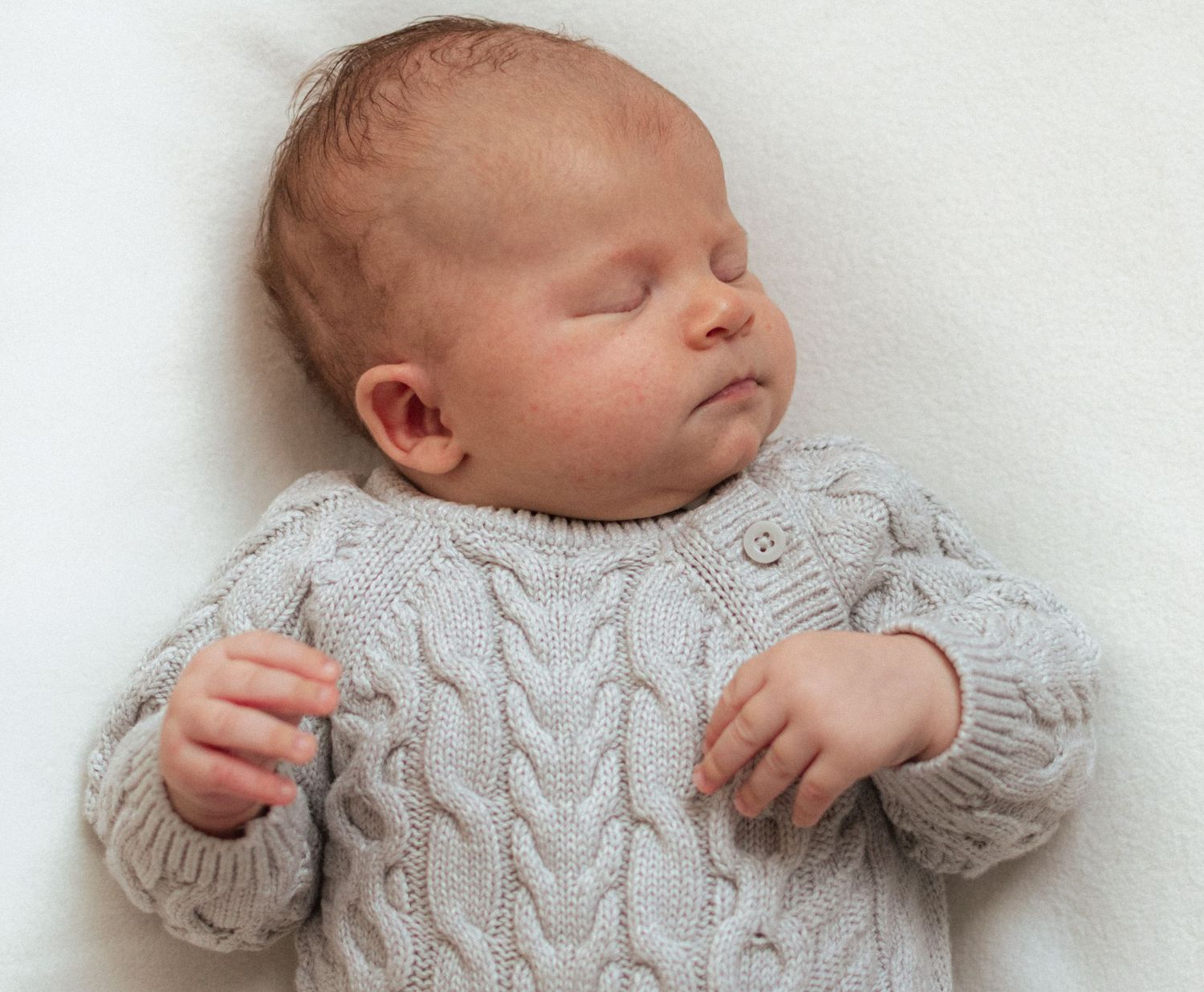 Wausau, Eau Claire, Green Bay, Wisconsin Wedding | Family | Newborn Photography. Photographer. Catholic. Family Portrait. Newborn Detailed.