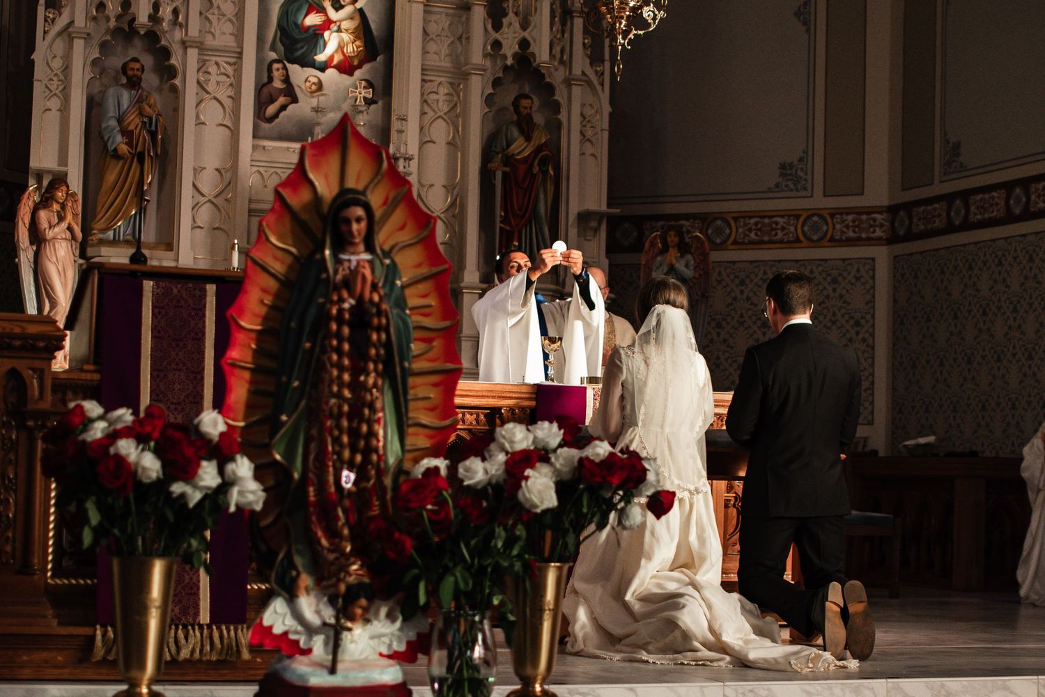 Wausau, Eau Claire, Green Bay, Wisconsin Wedding | Family | Newborn Photography. Featuring Catholic Wedding in Wisconsin Catholic Church