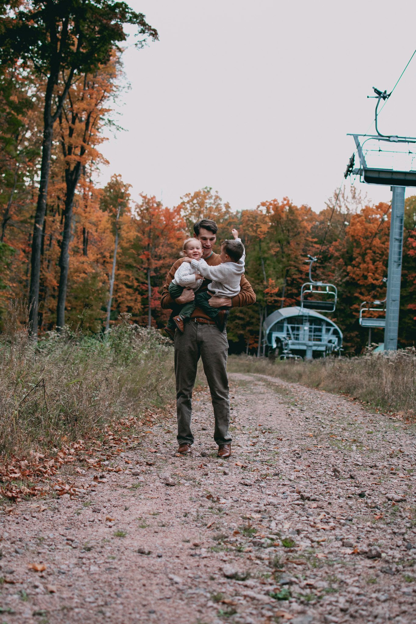 Wausau, Eau Claire, Green Bay, Wisconsin Wedding | Family | Newborn Photography. Photographer. Catholic. Family Portrait.