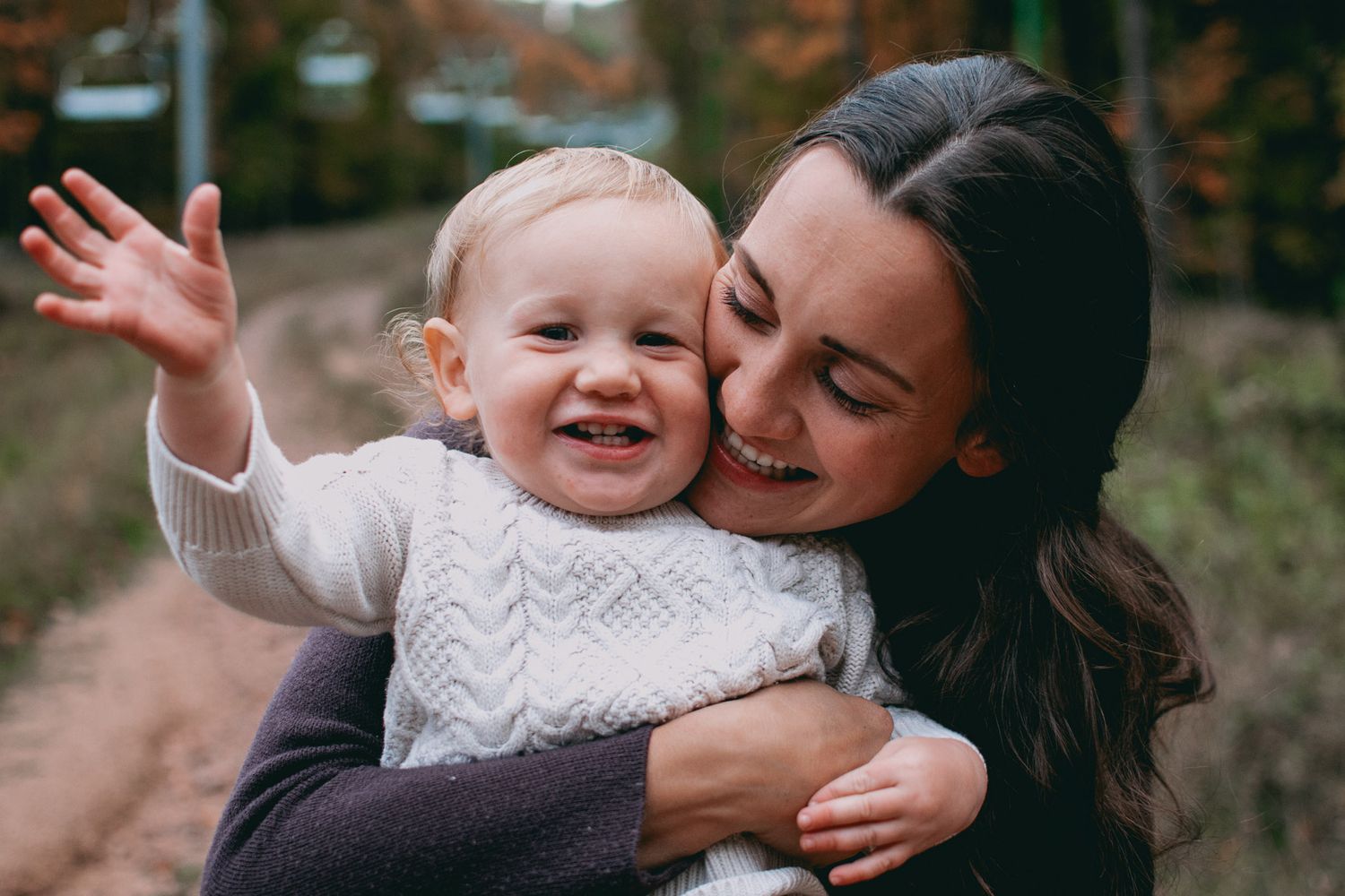 Wausau, Eau Claire, Green Bay, Wisconsin Wedding | Family | Newborn Photography. Photographer. Catholic. Family Portrait. Newborn Details.