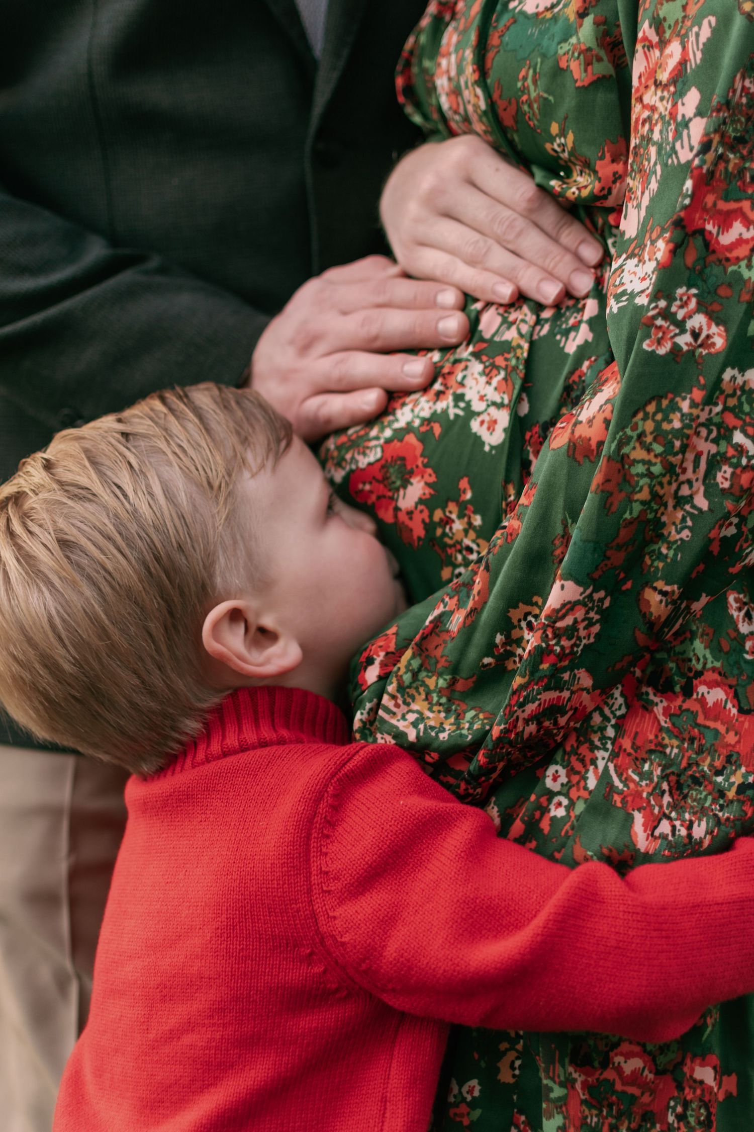 Wausau, Eau Claire, Green Bay, Wisconsin Wedding | Family | Newborn Photography. Photographer. Catholic. Family Portrait.