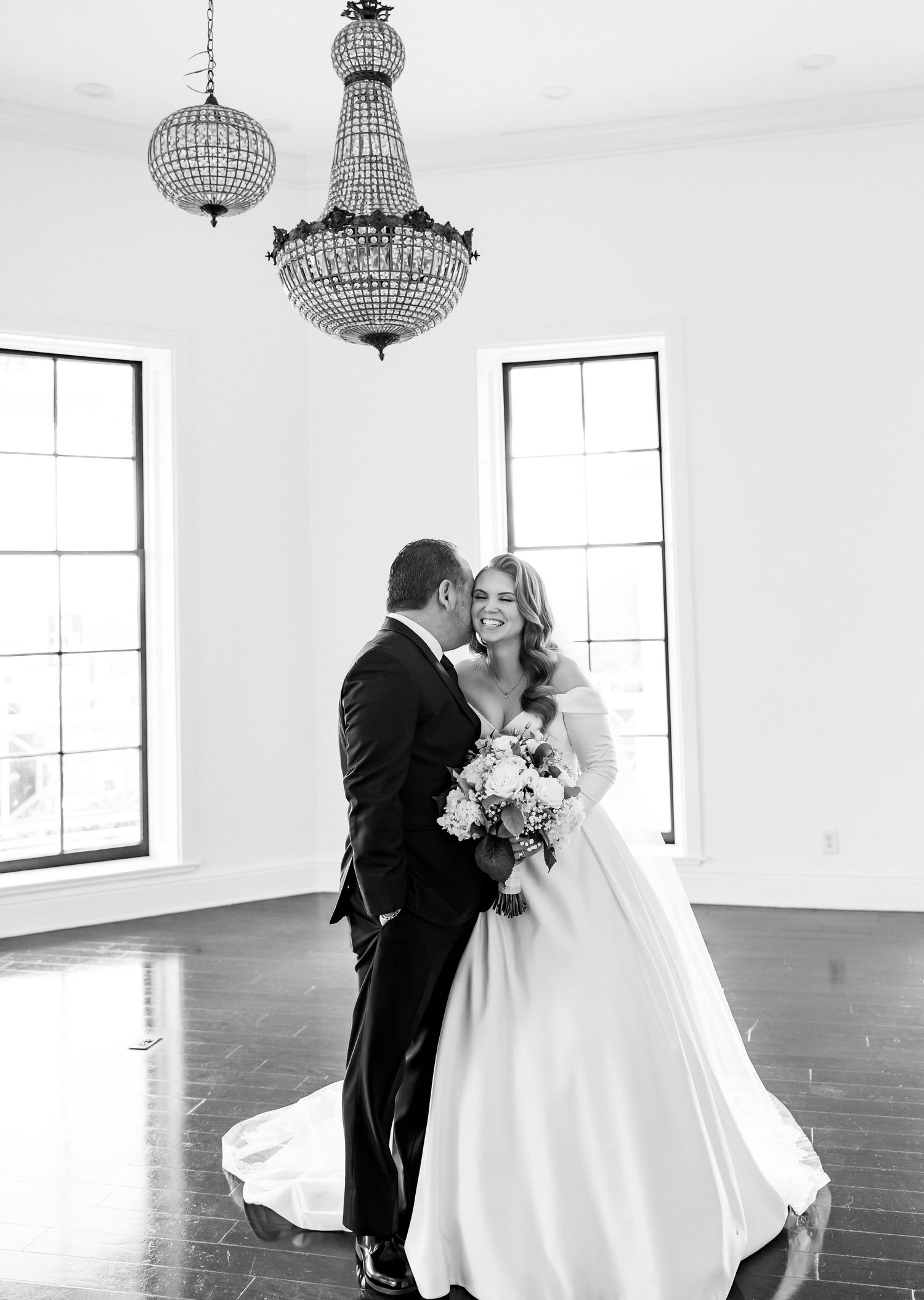 Texas Hill Country Wedding & Engagement Photography