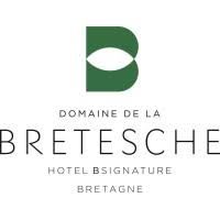 Logo for Domaine de la Bretesche luxury hotel in Bretagne featuring a stylized green B with leaf design.