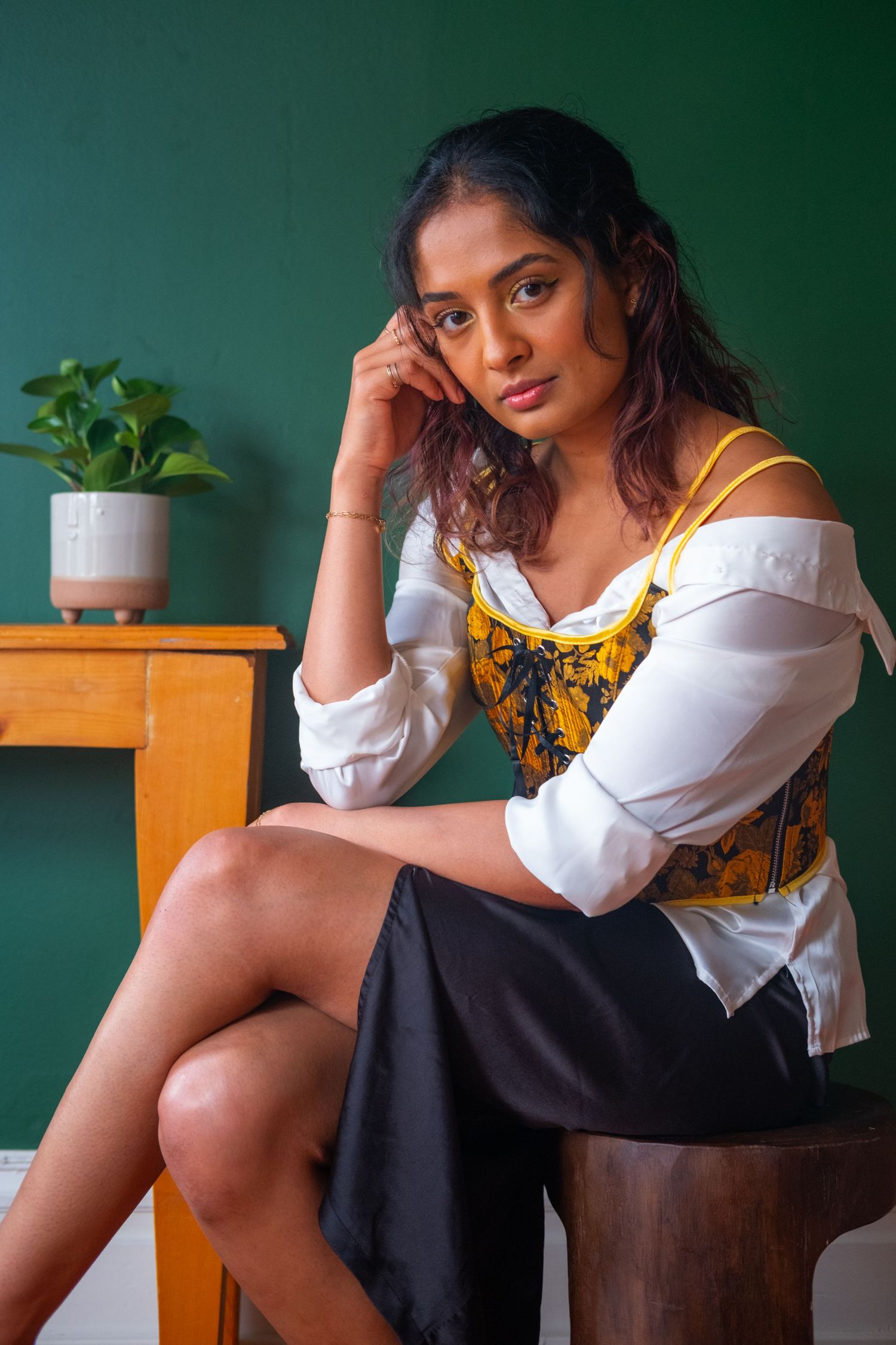 Content creator professional, colorful, lifestyle full-body headshot. By brand photographer Jenn Chen in San Francisco