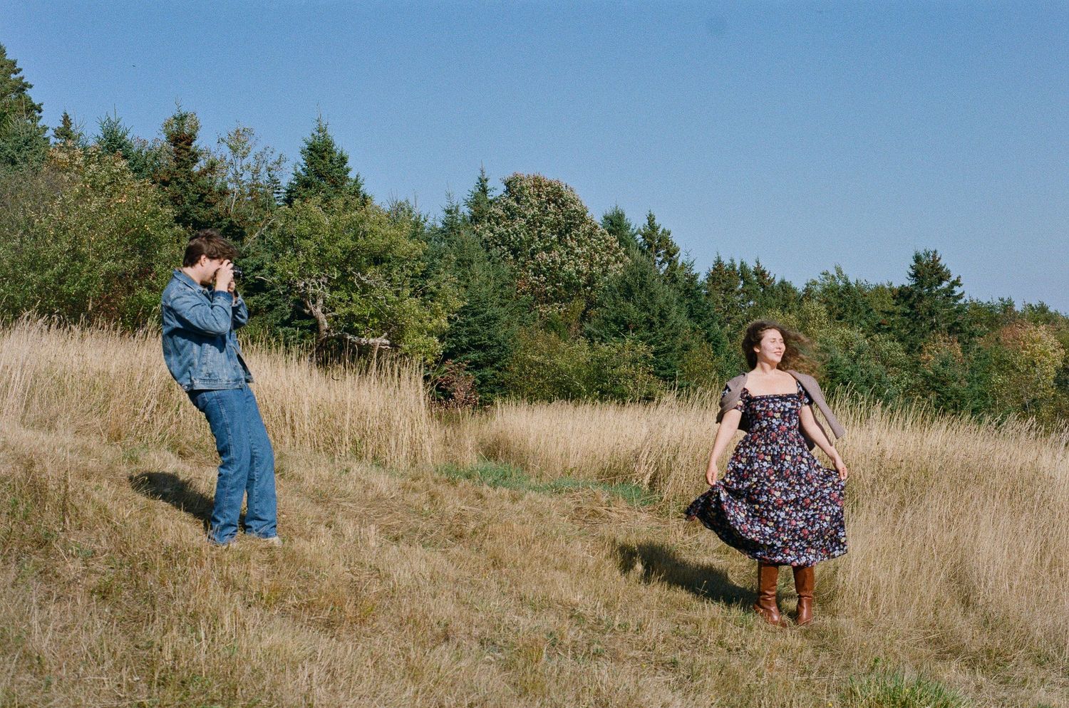 Couple in field, taken on 35mm Film, Couple Photography on film, New Brunswick, Saint John Film Wedding Photographer, Film Photographer