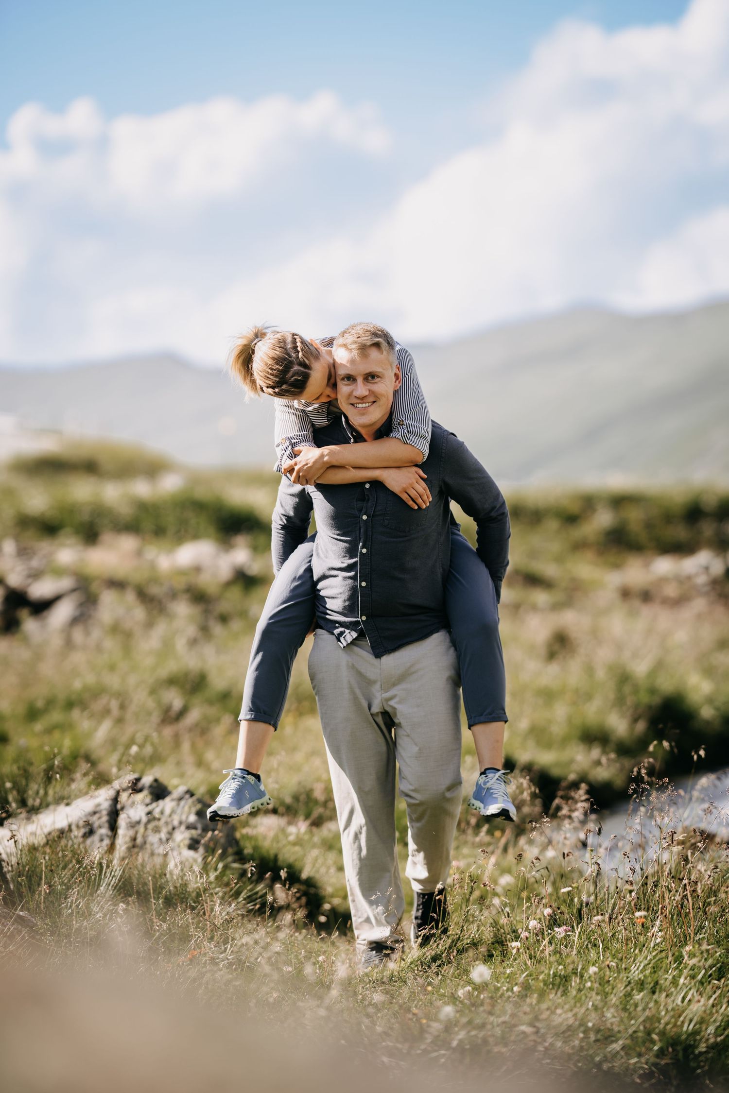Davos Hochzeitsfotograf – Paarshootings in den Alpen, natürliche Hochzeits- und Pärchenfotos für unvergessliche Momente