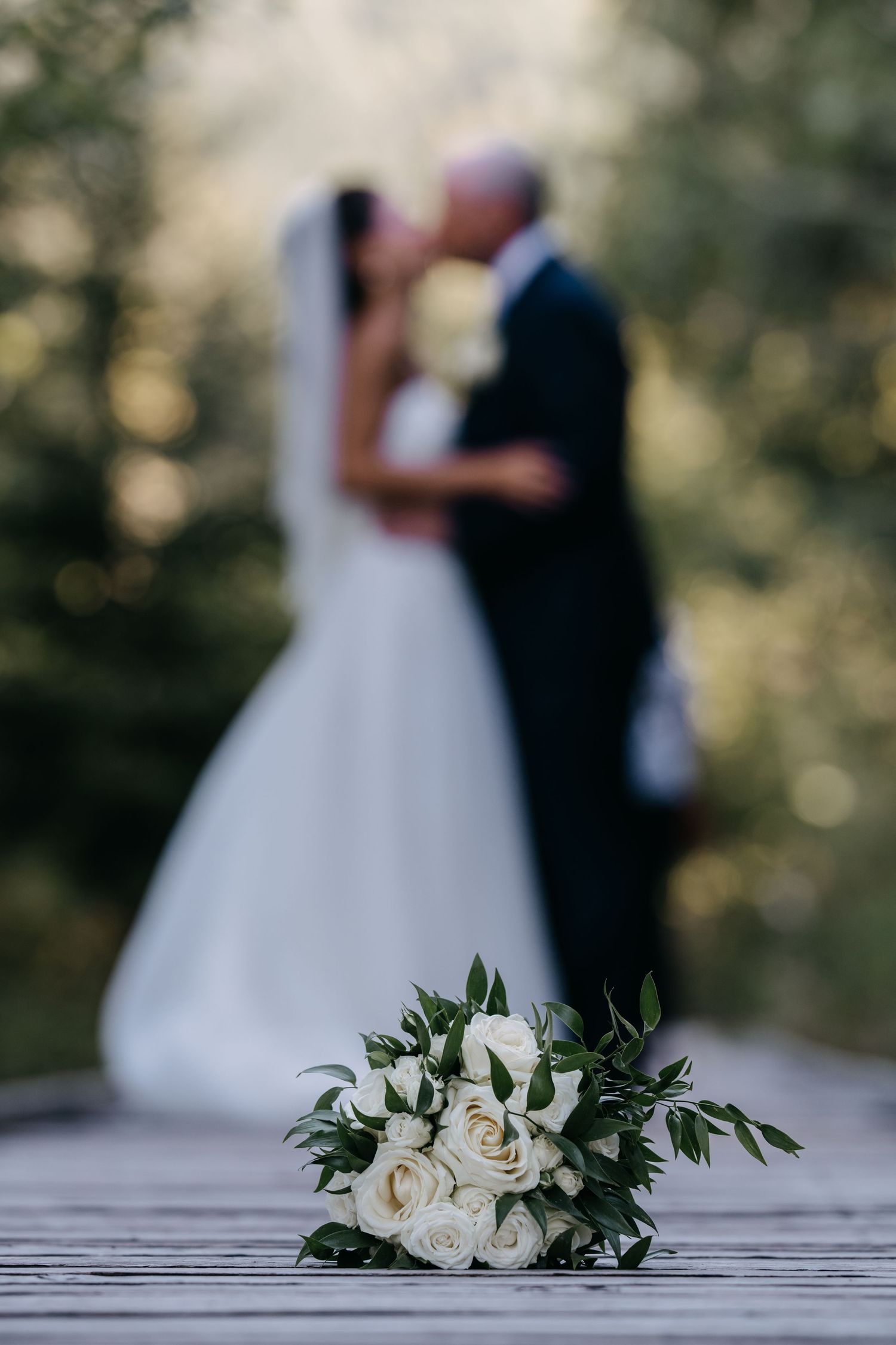 Hochzeitsshooting am Schwendisee Toggenburg St. Gallen Schweiz – romantische, natürliche Hochzeitsfotos in der Ostschweiz und Graubünden, pr