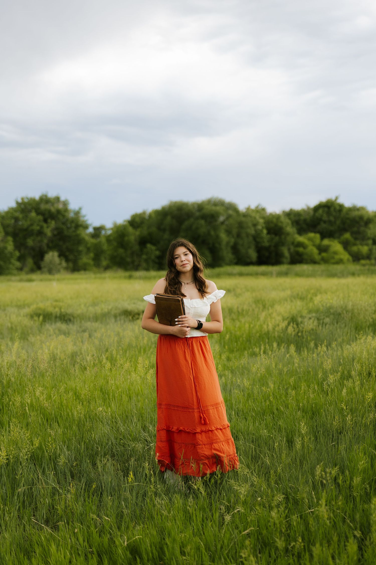 bright, storytelling colorado senior photos