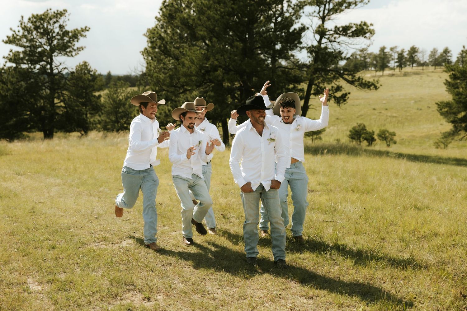 groomsmen photos