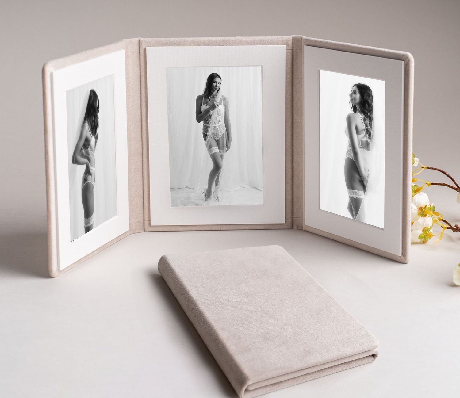 boudoir album