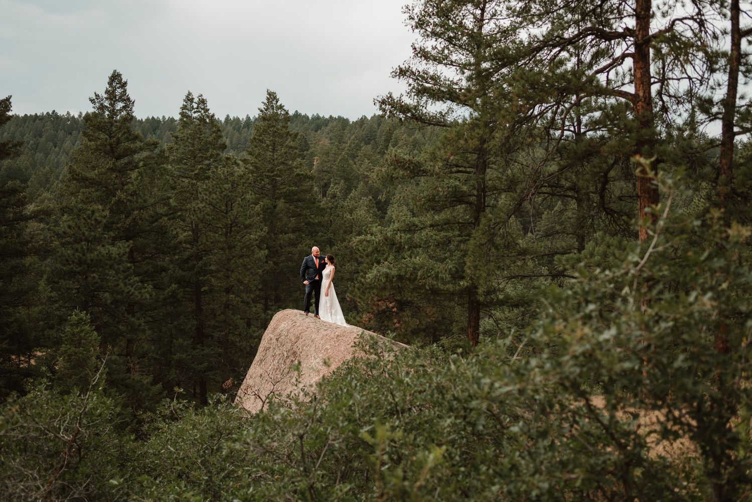 Newlyweds surrounded by mountain views at The View at Madge Gulch in Colorado