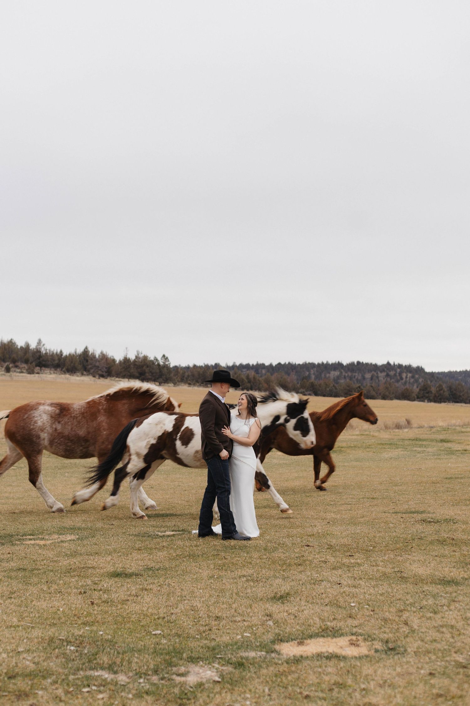 Oregon Photographer, Oregon Photography, Central Oregon Photographer, Cinematic, Documentary, Pnw, Portrait, Couples, Wedding, Engagement
