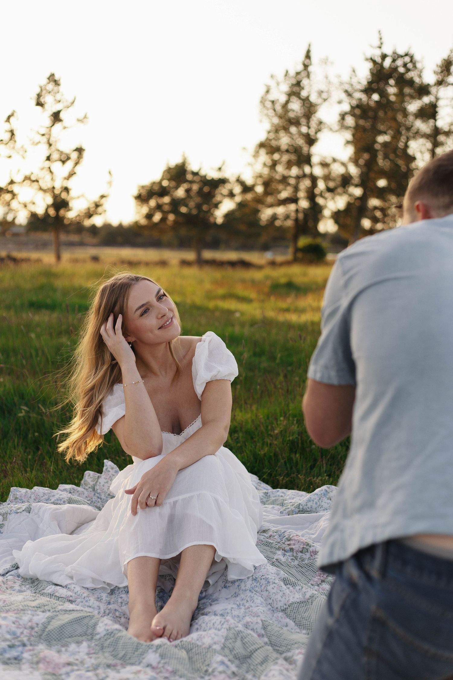 Oregon Photographer, Oregon Photography, Central Oregon Photographer, Cinematic, Documentary, Pnw, Portrait, Couples, Wedding, Engagement