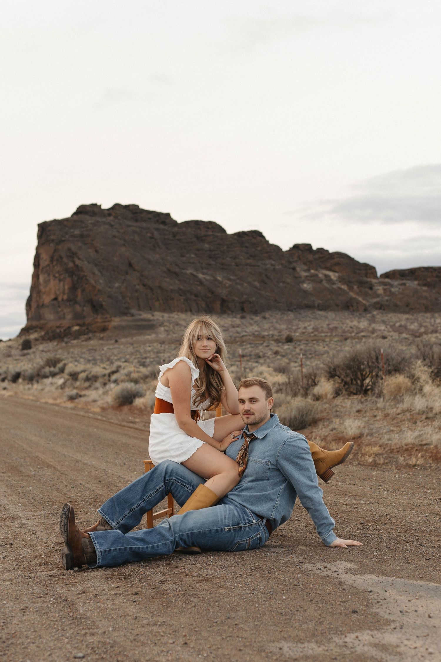 Oregon Photographer, Oregon Photography, Central Oregon Photographer, Cinematic, Documentary, Pnw, Portrait, Couples, Wedding, Engagement