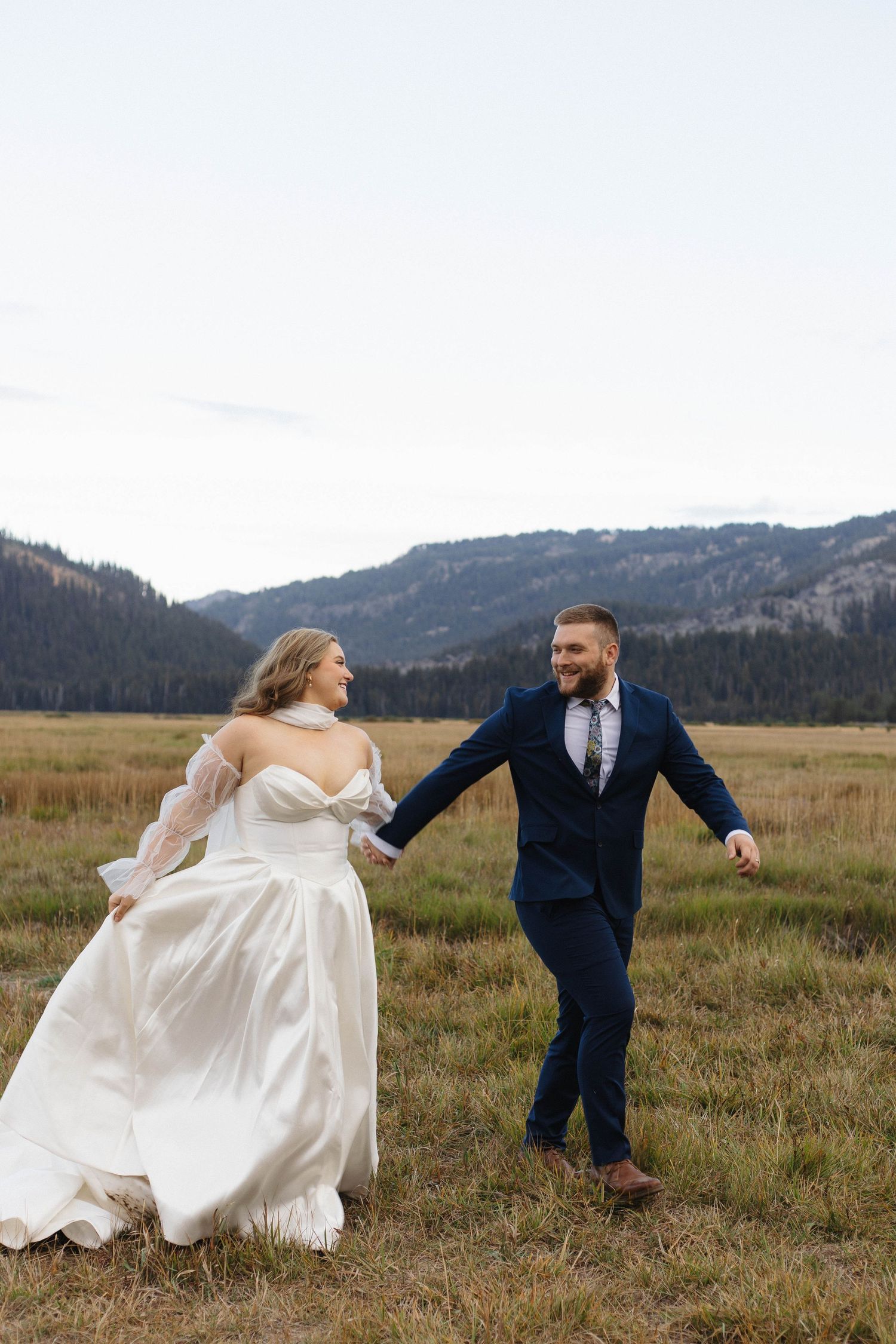 Oregon Photographer, Oregon Photography, Central Oregon Photographer, Cinematic, Documentary, Pnw, Portrait, Couples, Wedding, Engagement