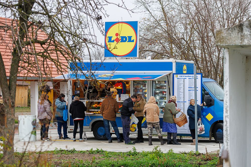LIDL mozgóbolt Vekerden.
