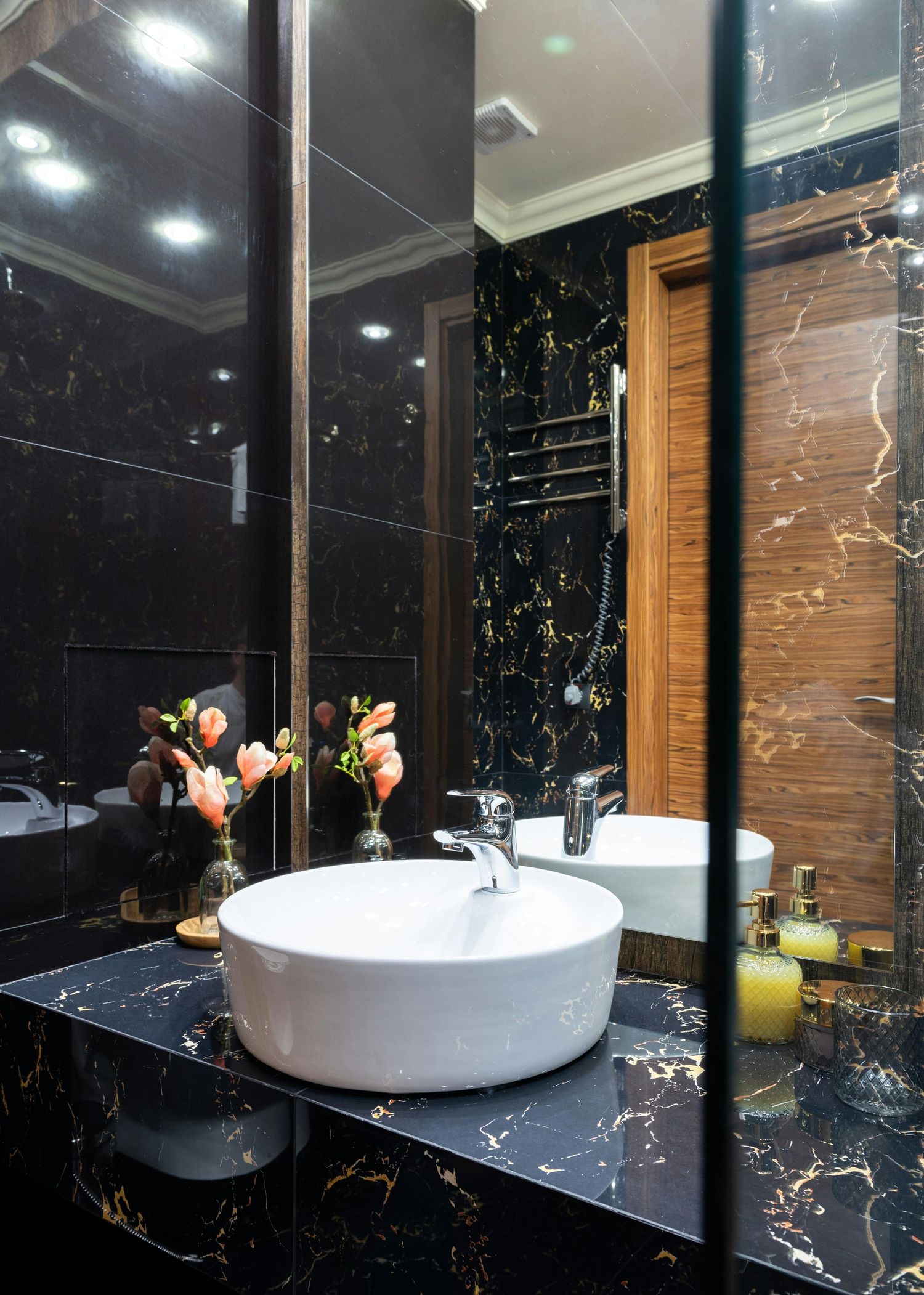 Marble & natural stone restoration, protection and care in kelowna, okanagan valley, vancouver, victoria and whistler.  Stone care experts.