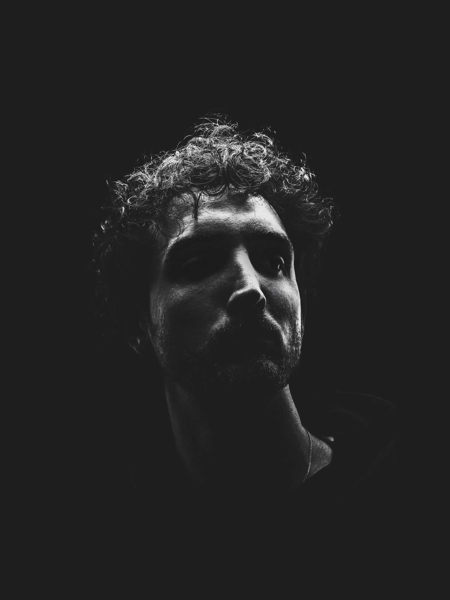 Auto-portrait noir et blanc