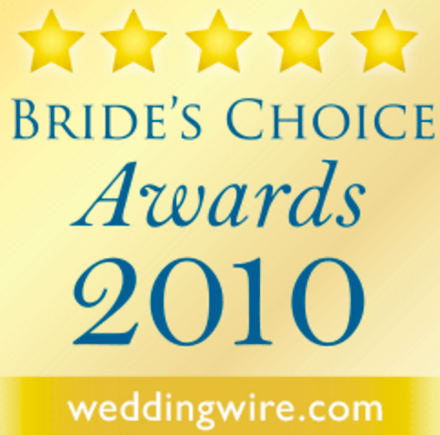 2010 WeddingWire Bride's Choice Awards emblem with gold star rating on cream background.