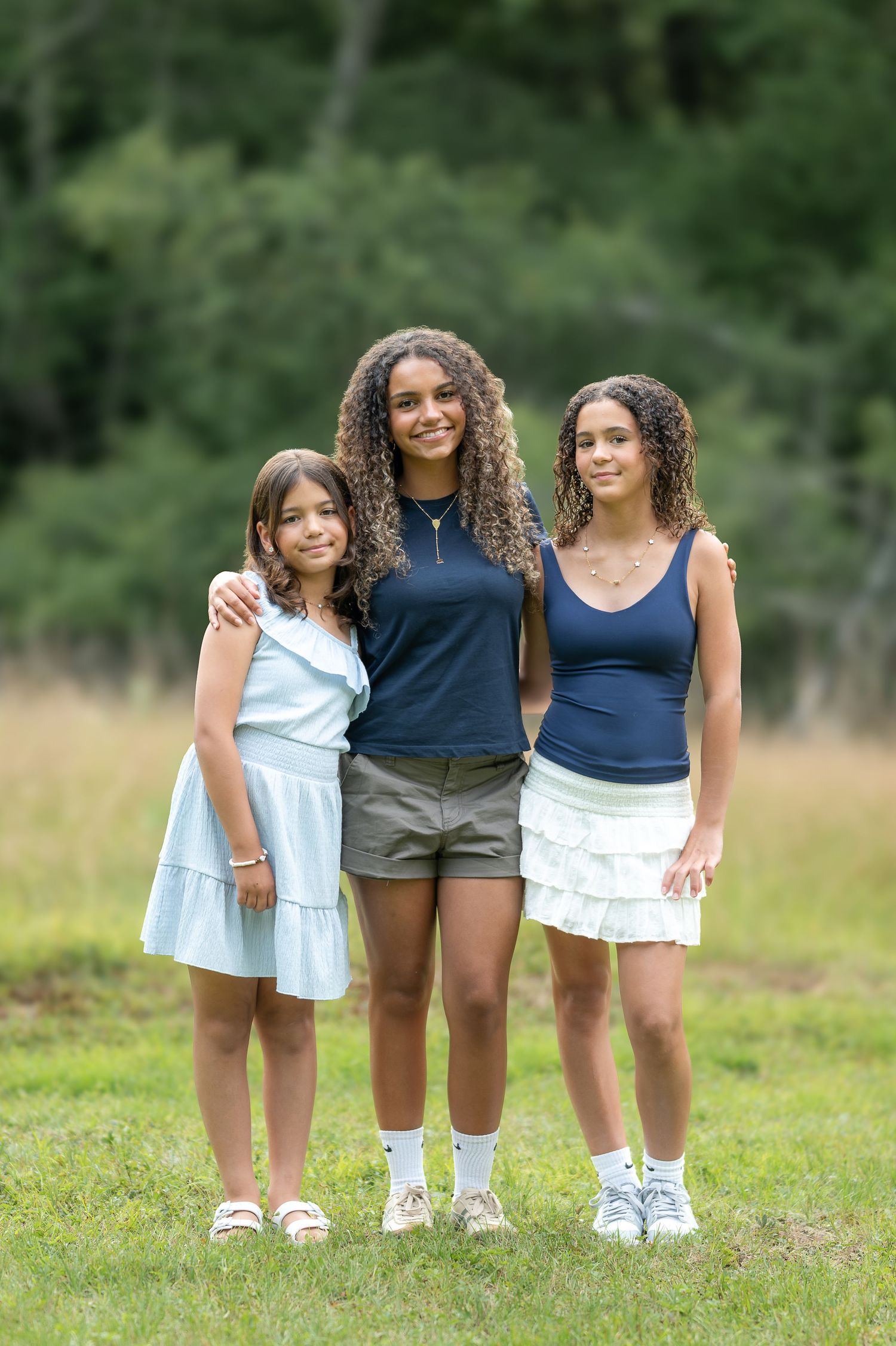 Family portraits surrounded by nature at a beautiful Poconos, Pennsylvania location