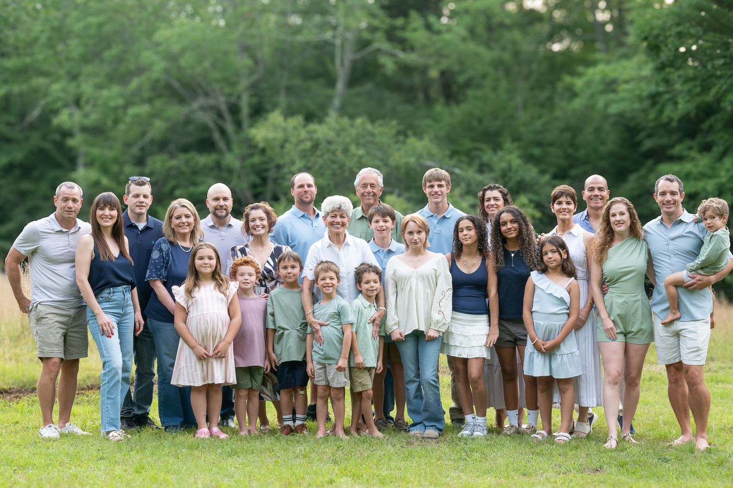 Extended family enjoying a beautiful outdoor portrait session together in the Poconos, PA.
