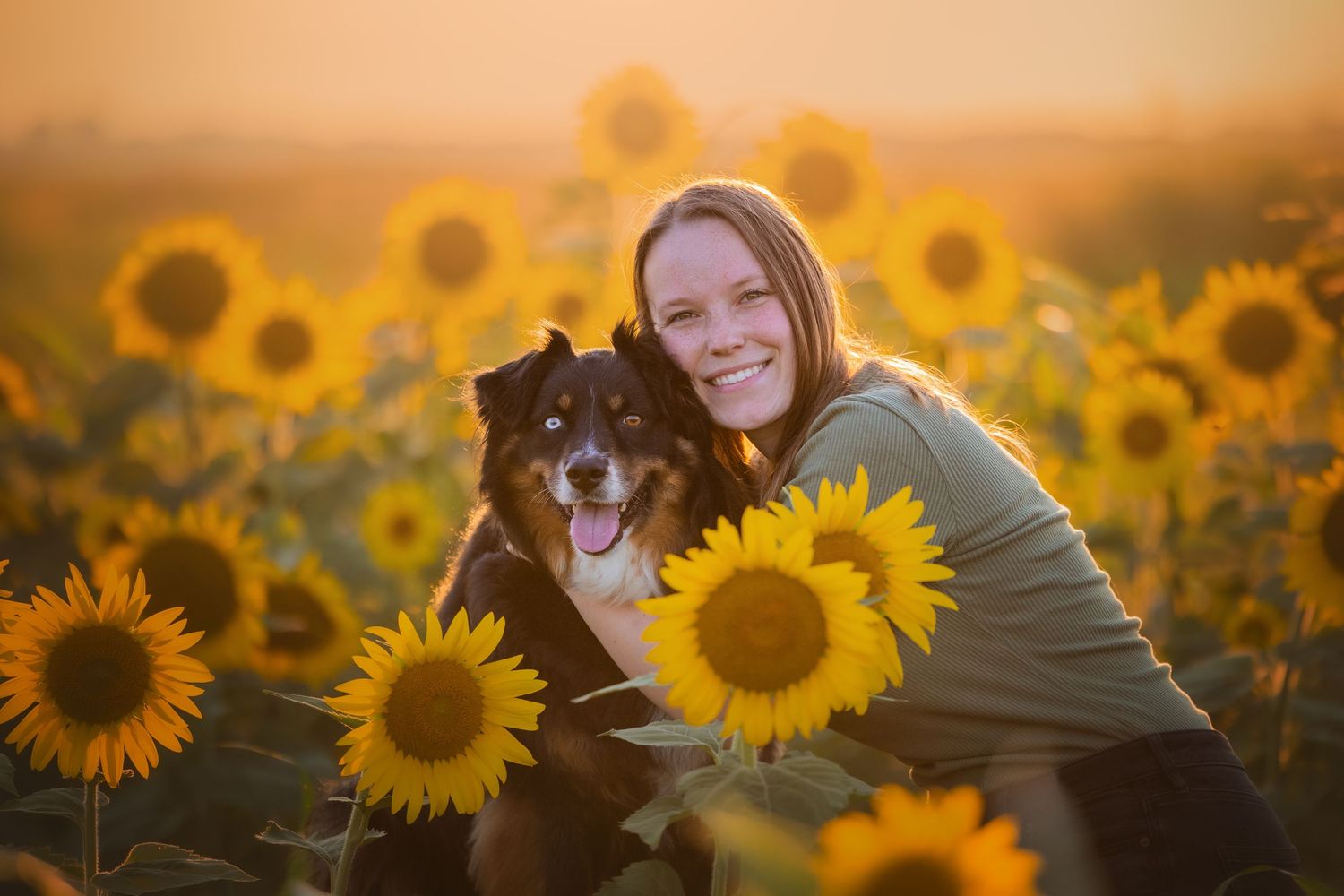 Photo by: Grace Marie Pet Photography, the St. Charles County Pet Photographer.