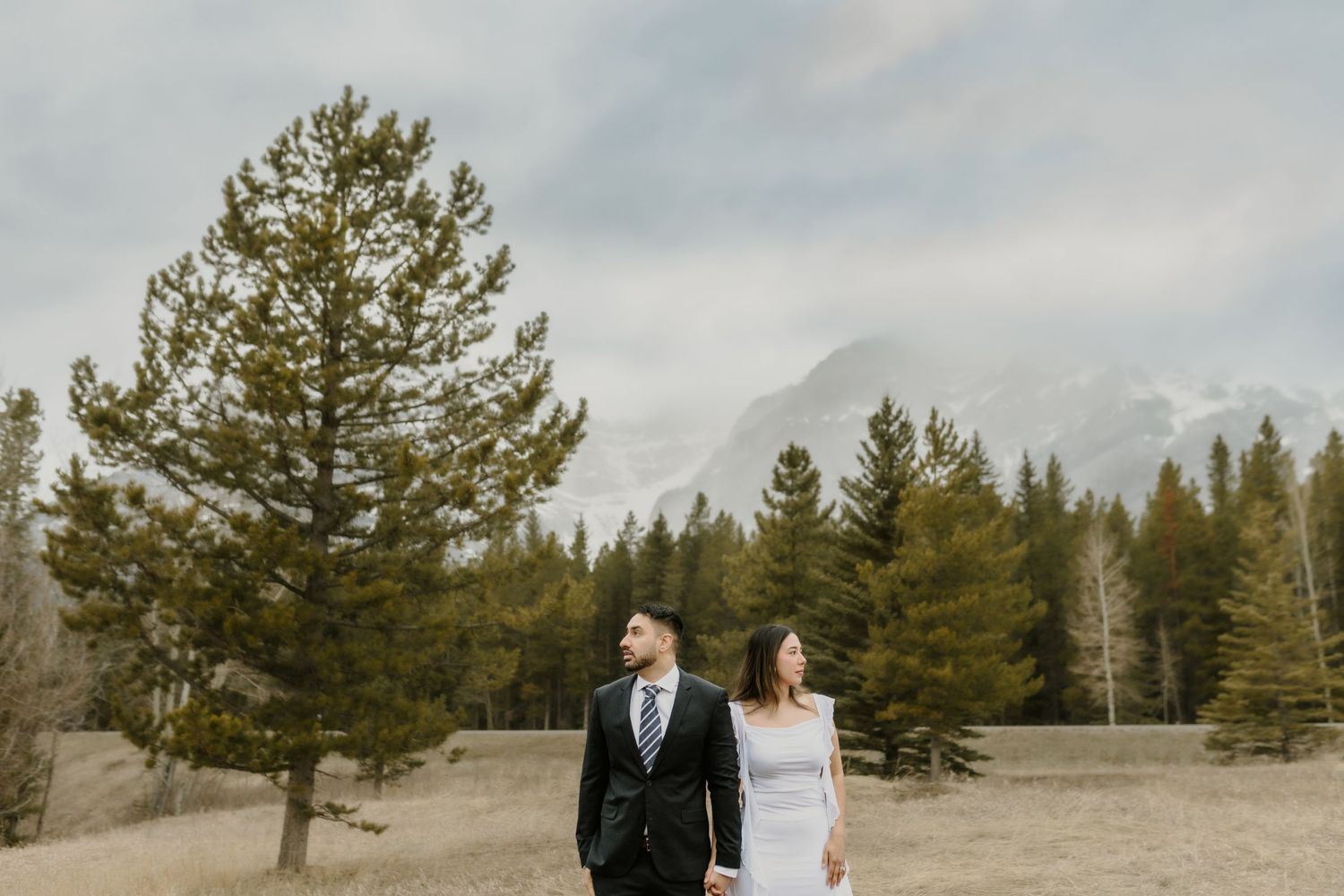 Calgary couples photographer