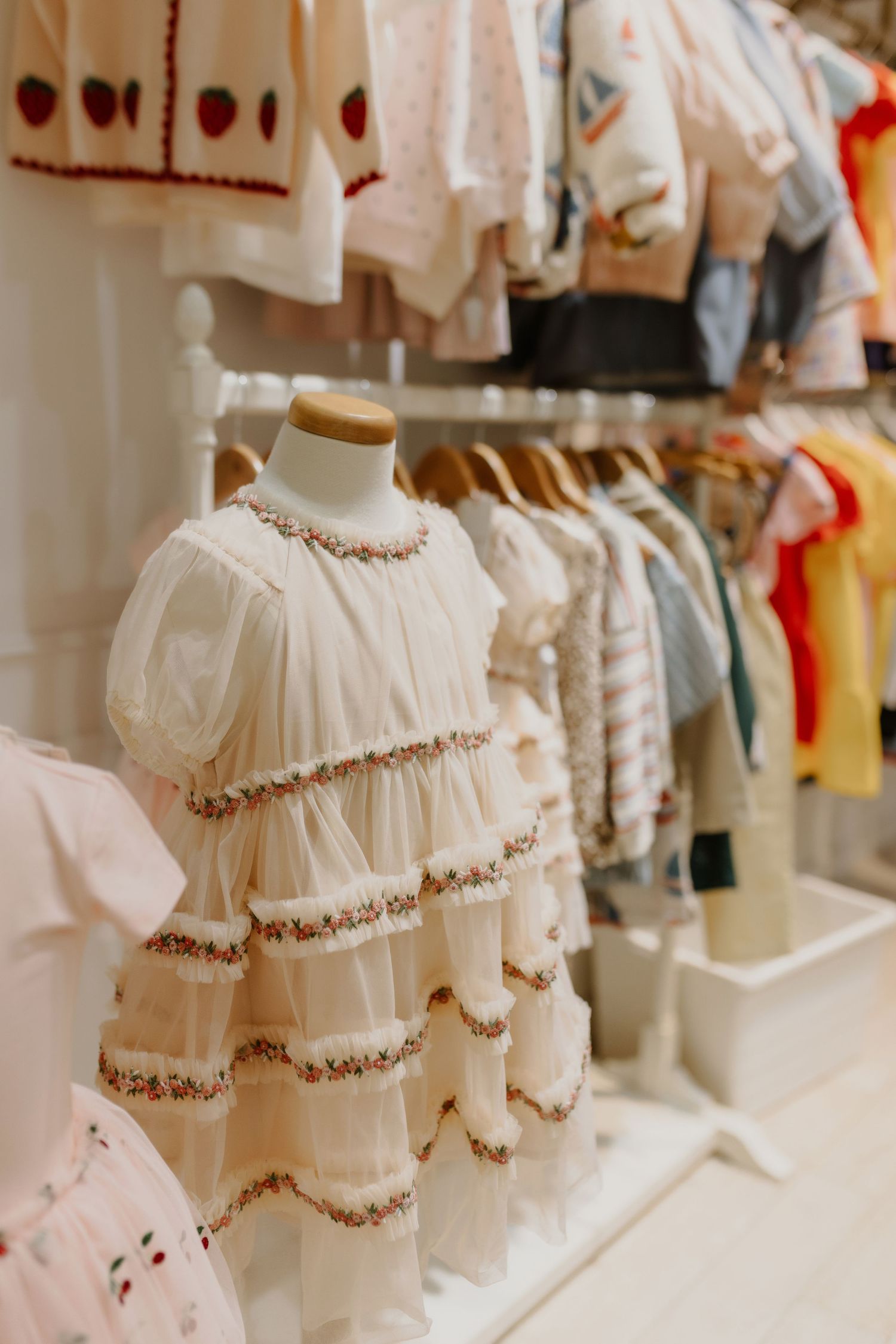 Where to shop for family photo outfits Calgary