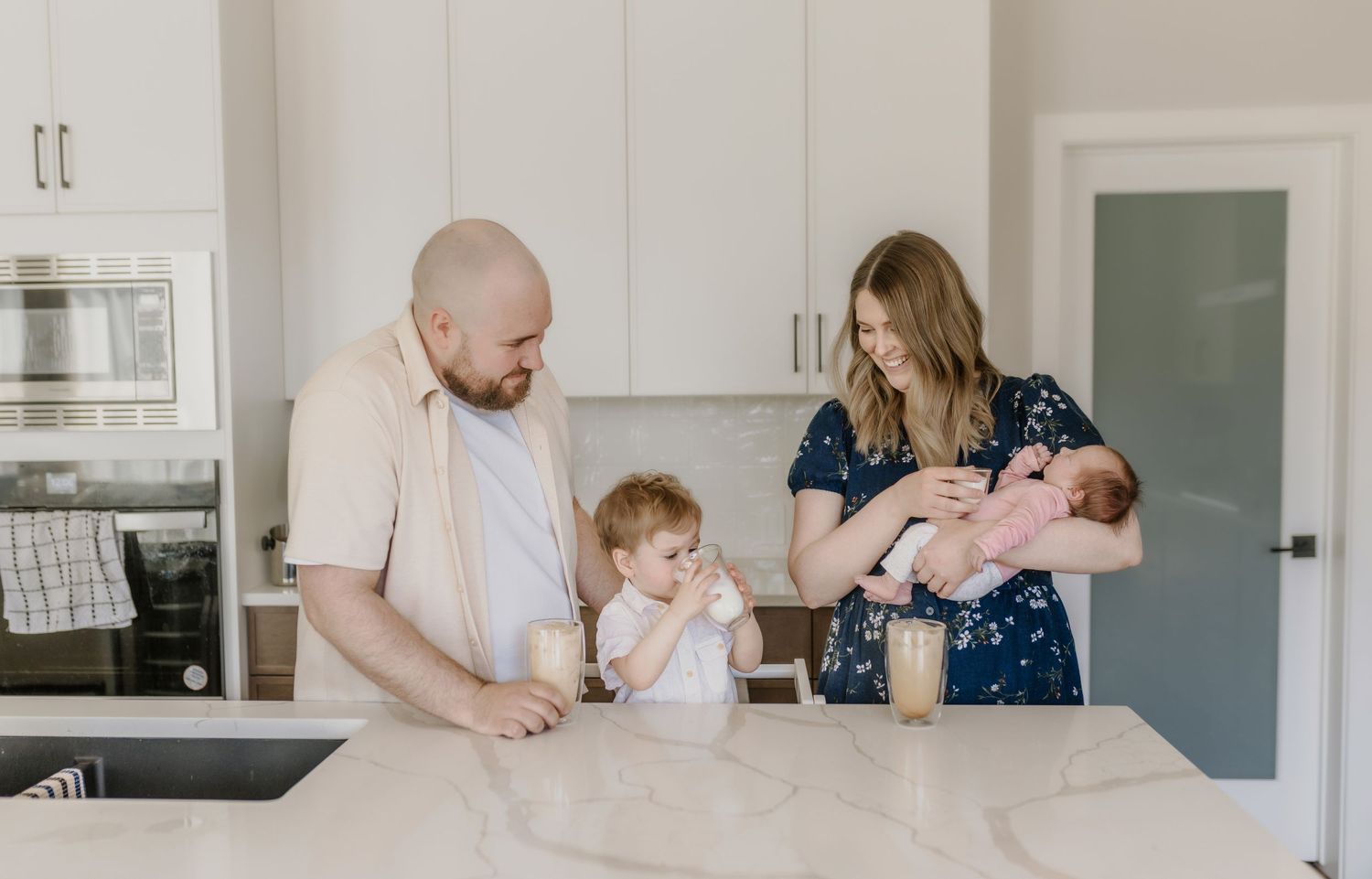 Calgary newborn photographer