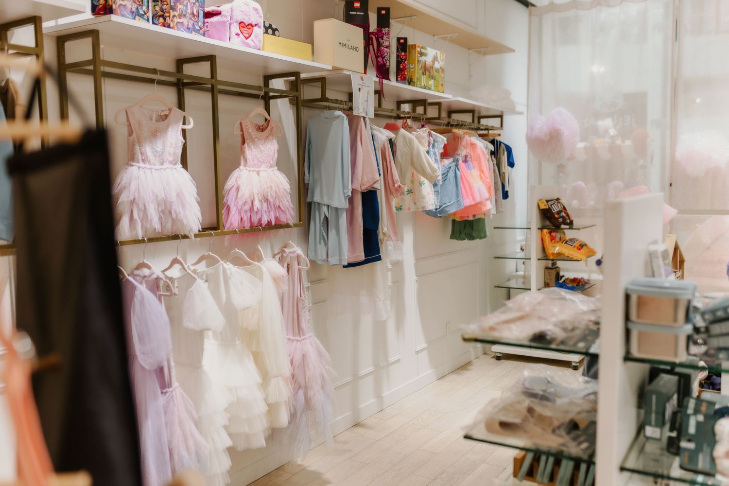 Where to shop for family photo outfits Calgary