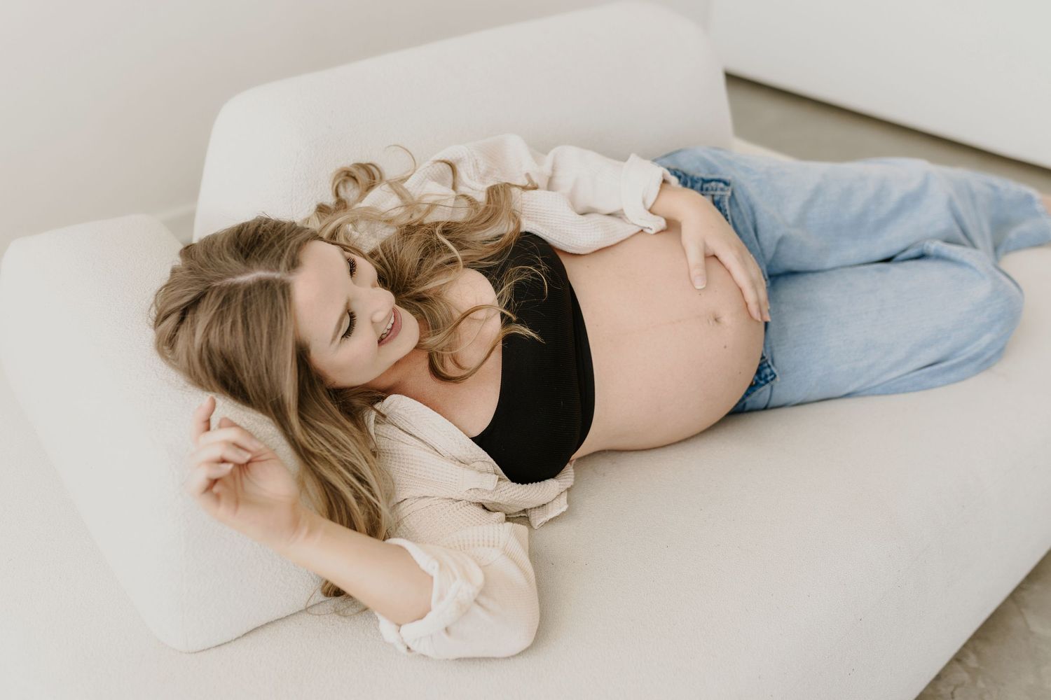Calgary Maternity Photographer