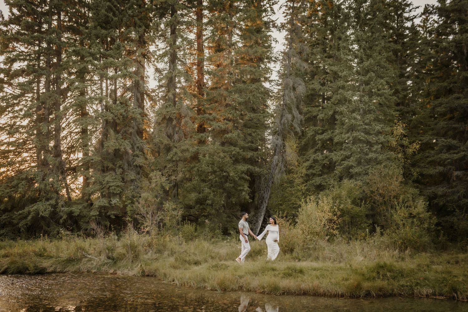 Calgary Maternity Photographer