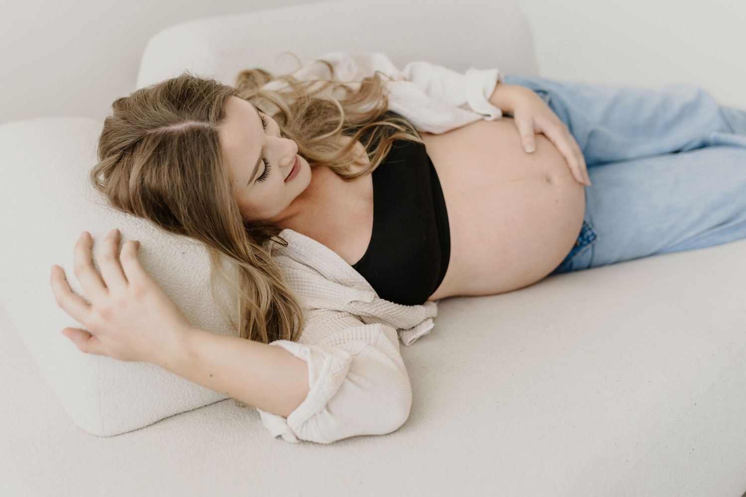 Calgary Maternity Photographer