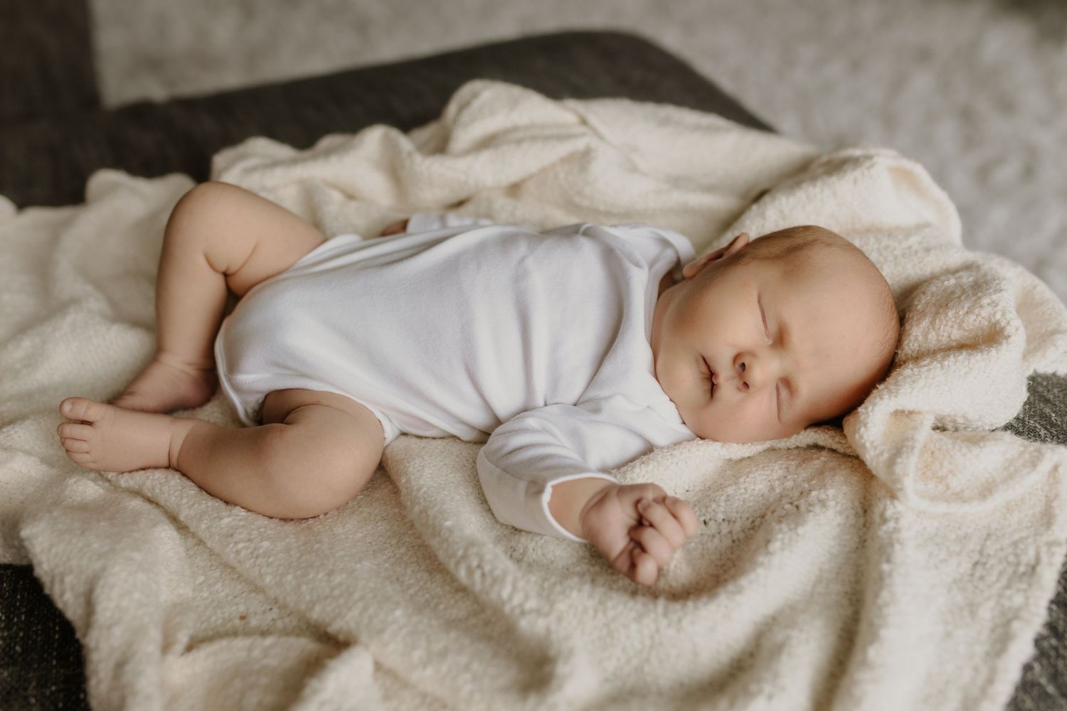 Calgary newborn photographer