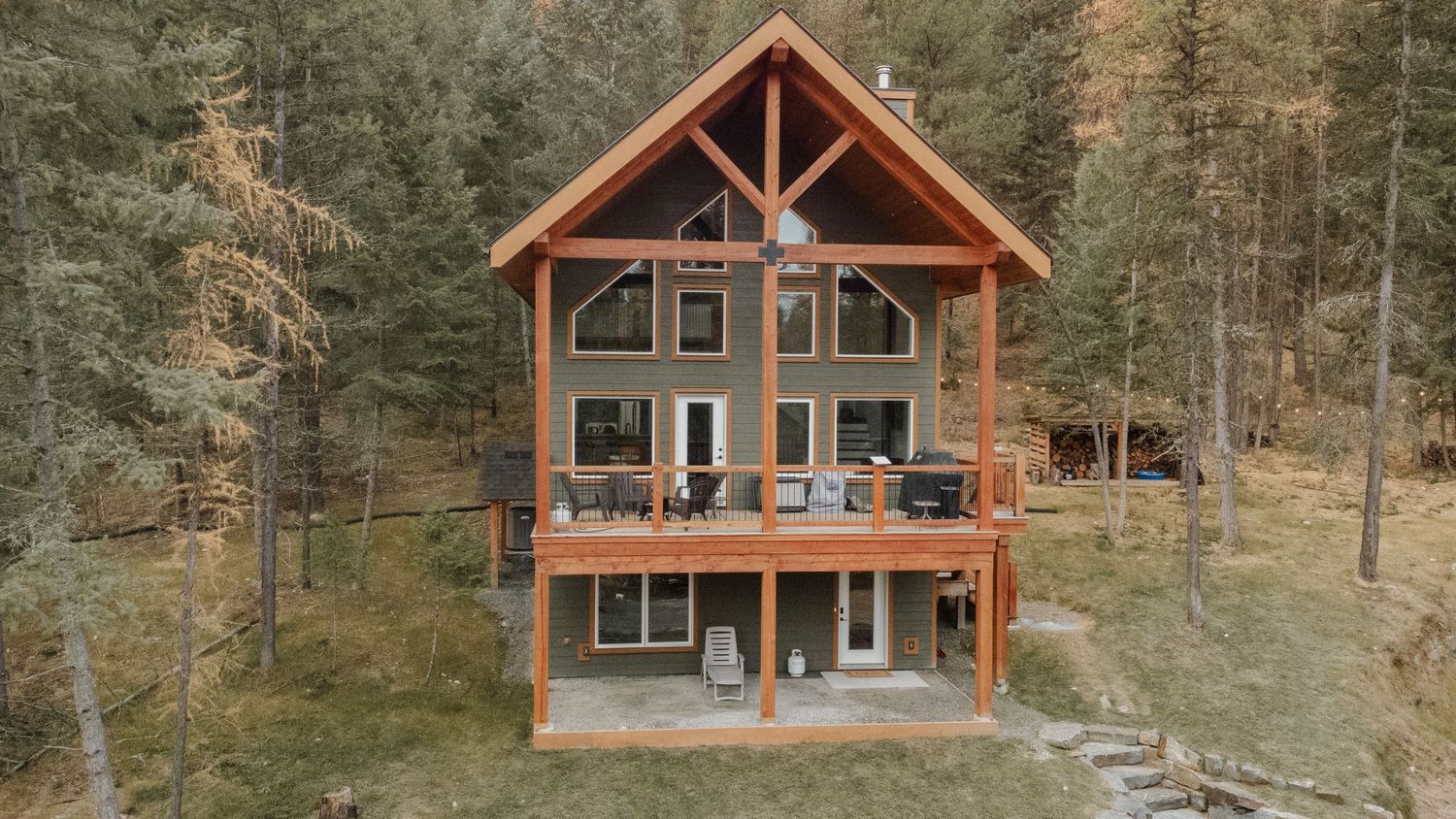 Calgary AirBNB Photographer