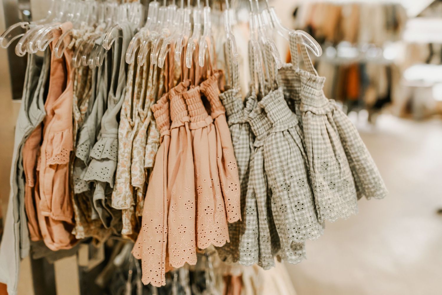 Newborn photo outfits calgary