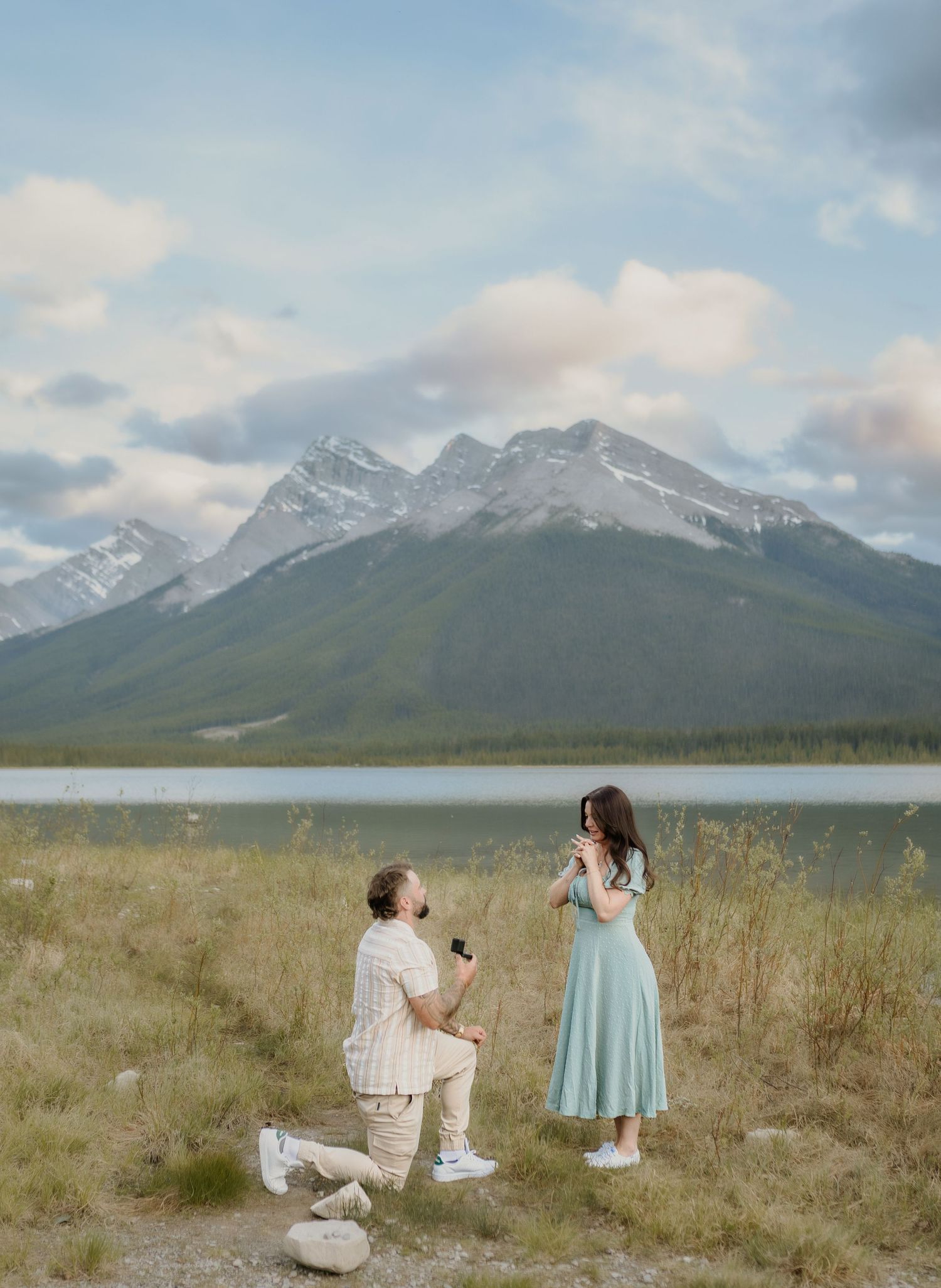 Calgary couples photographer