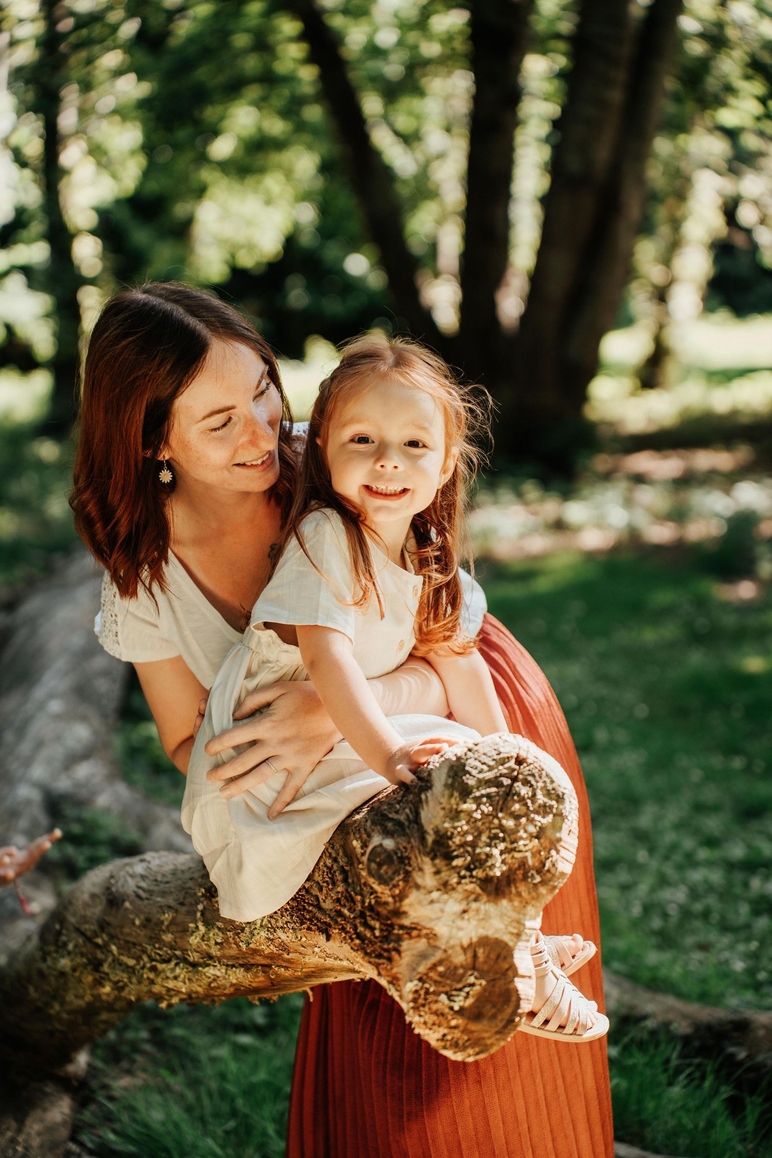 portrait de mère-fille naturel en extérieur - photograph Cherbourg
