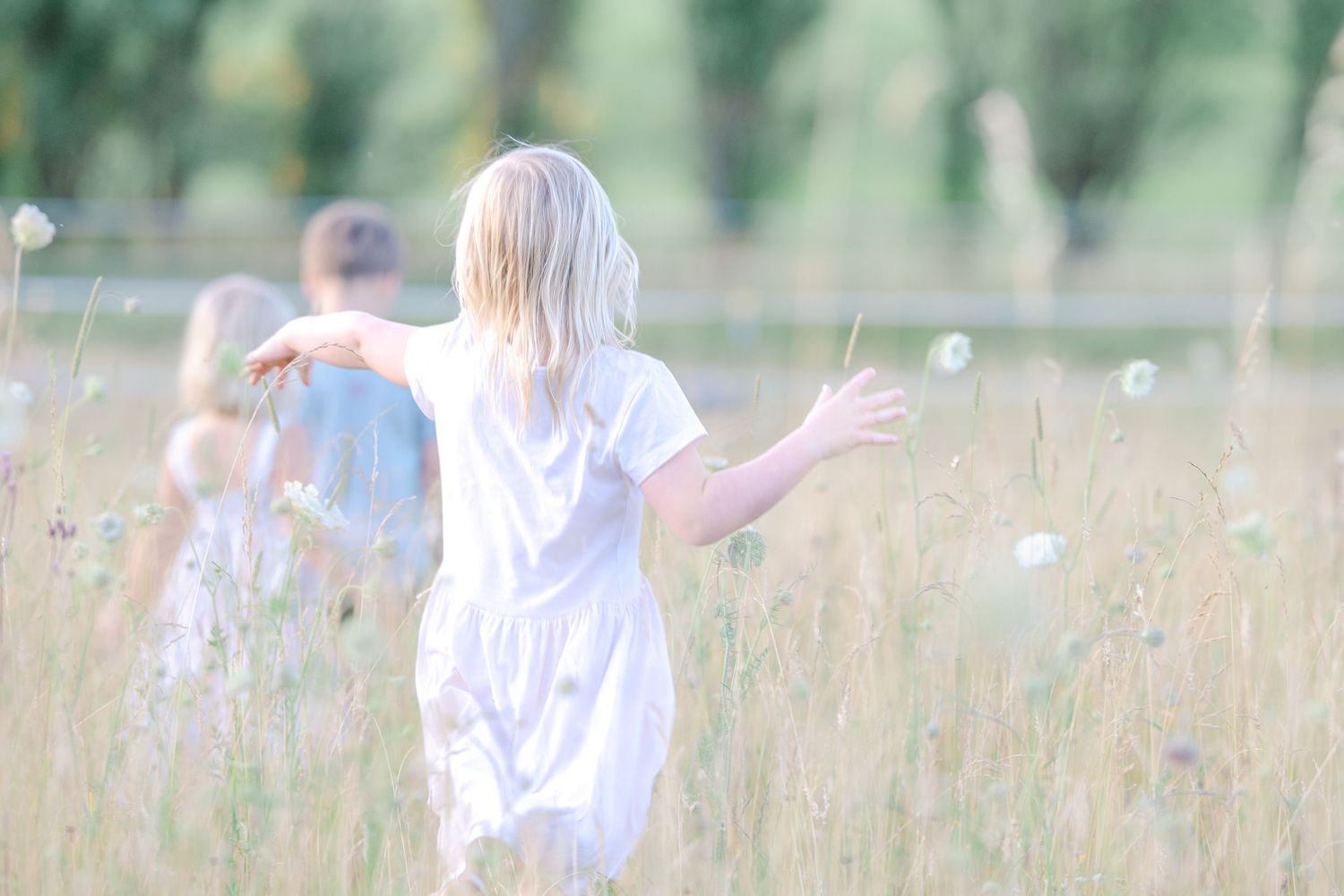 Blumenwiese, Location, Familie
