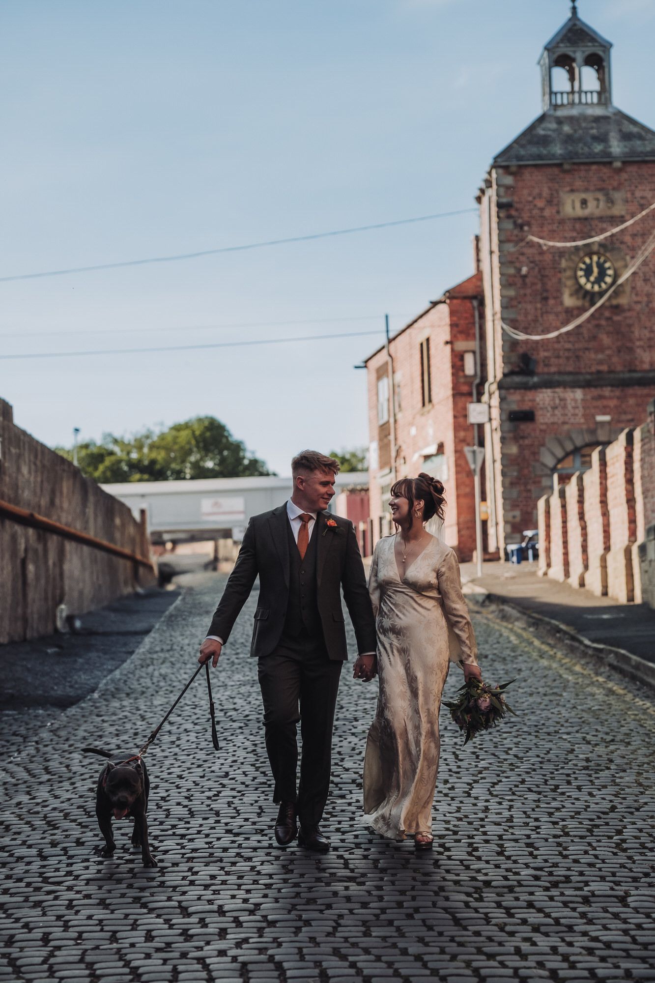 Newcastle Candid Wedding Photographer - BSC Wedding Photography. Newcastle upon Tyne. Full Circle Brewery Ouseburn