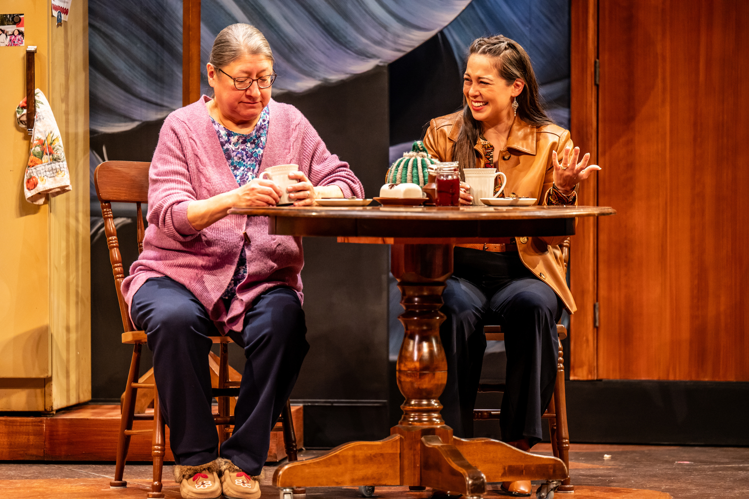 The Secret to Good Tea, Co-pro between The Grand Theatre and the NAC, 2025. Costumes by Yolanda Skelton, photo by Farrell Tremblay.