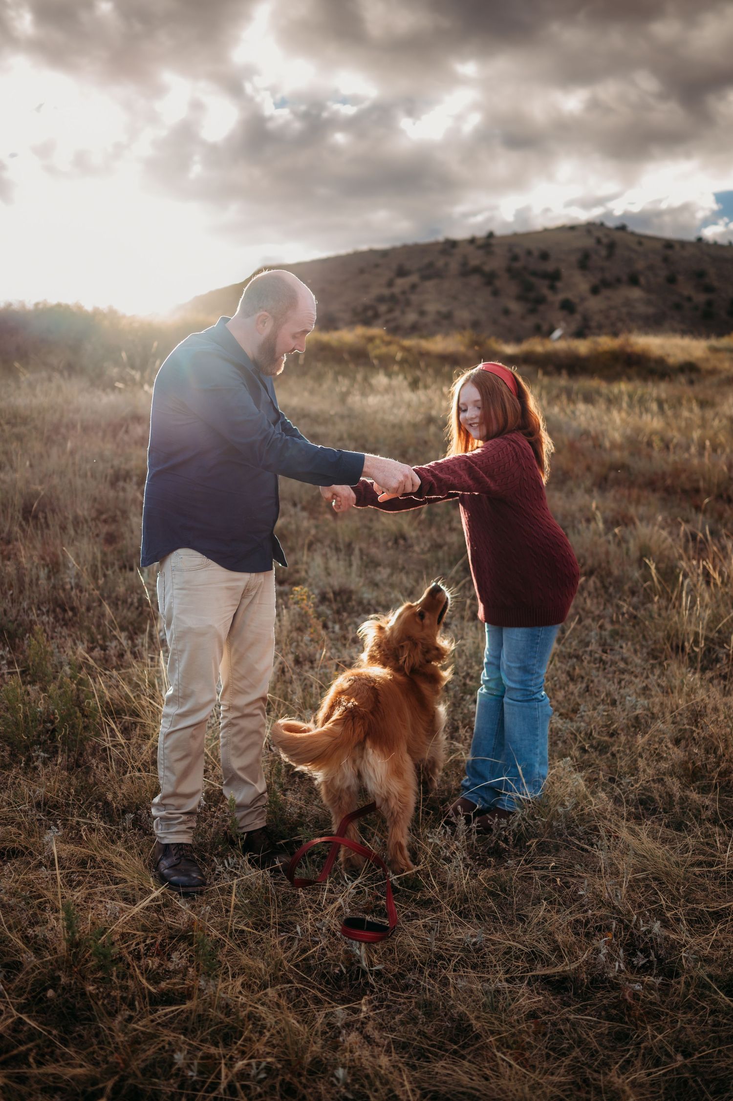 Denver family photographer candid outdoor session
