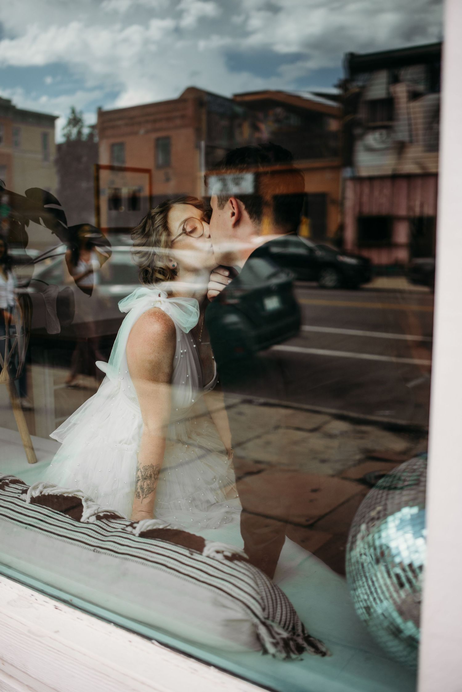 Colorado elopement photographer mountain couple session