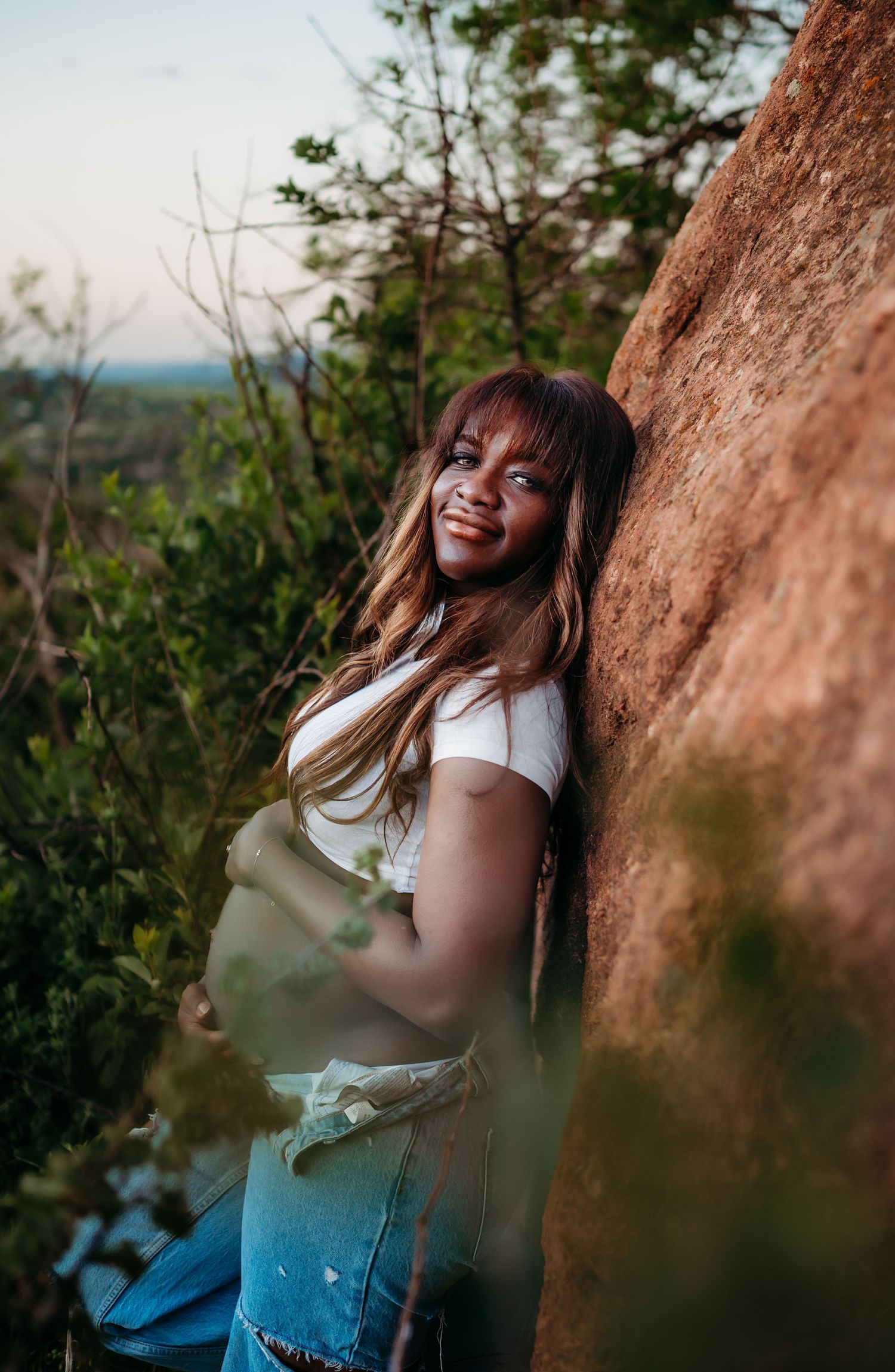 Denver maternity photographer outdoor lifestyle session