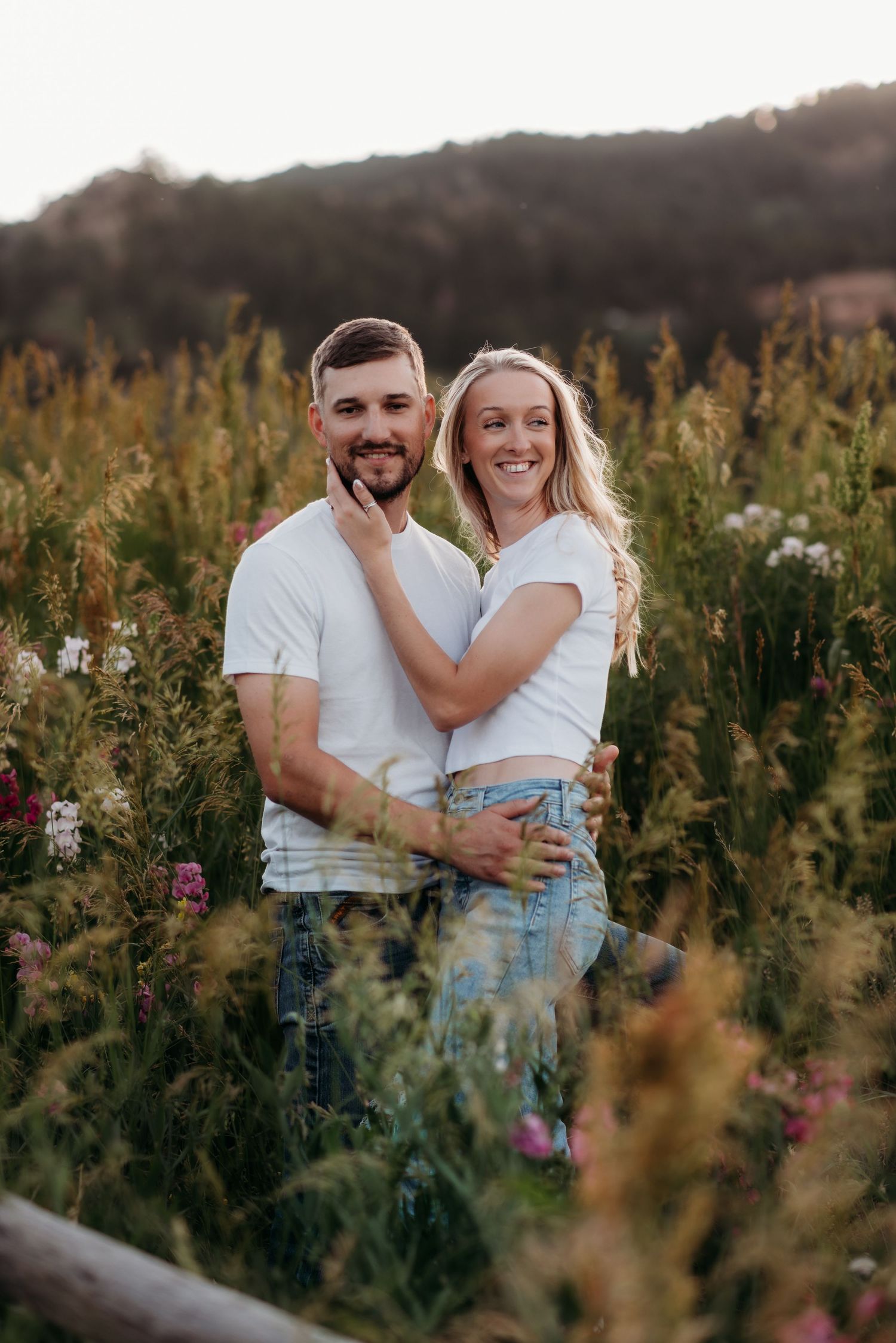 Colorado elopement photographer mountain couple session