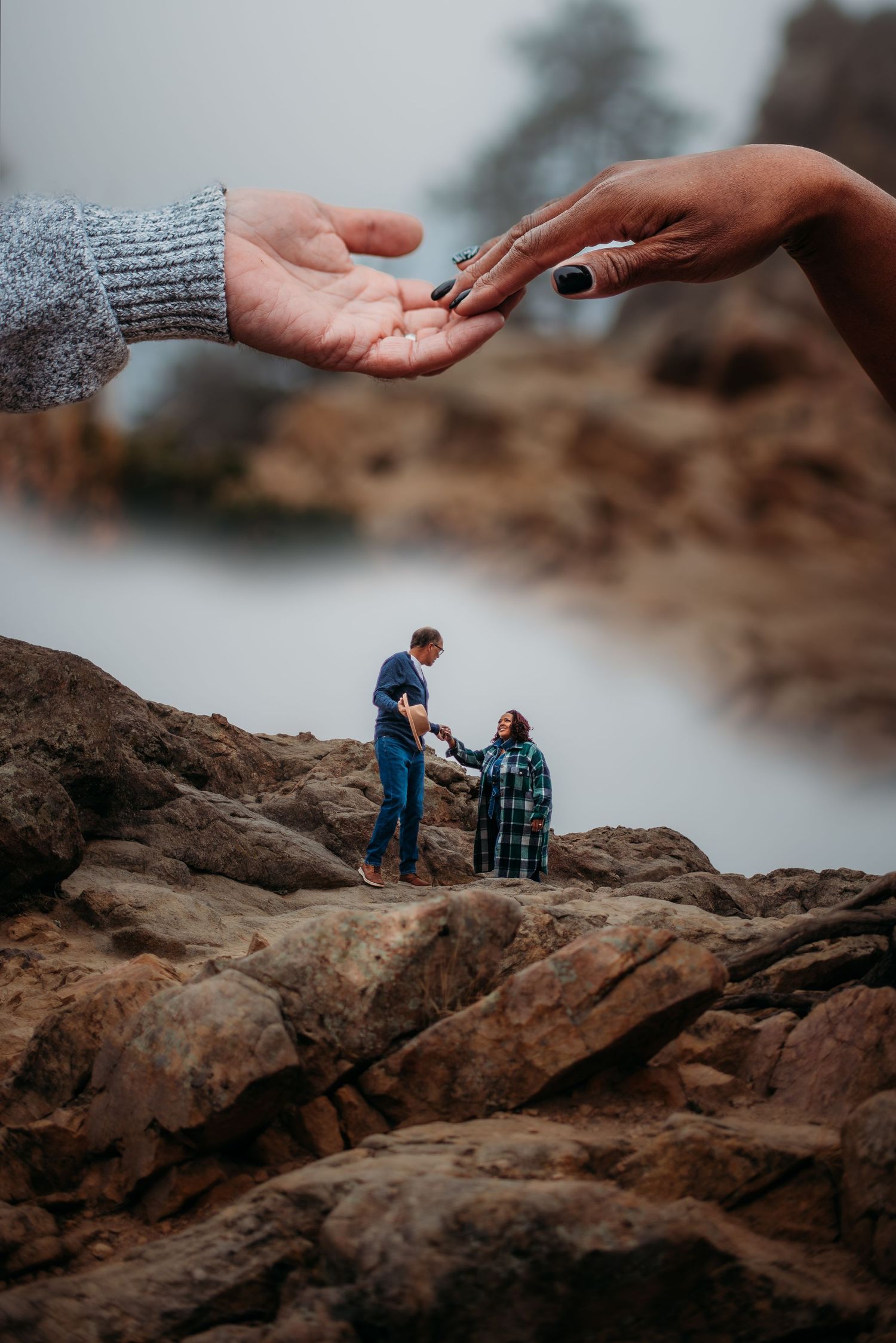 Colorado elopement photographer mountain couple session